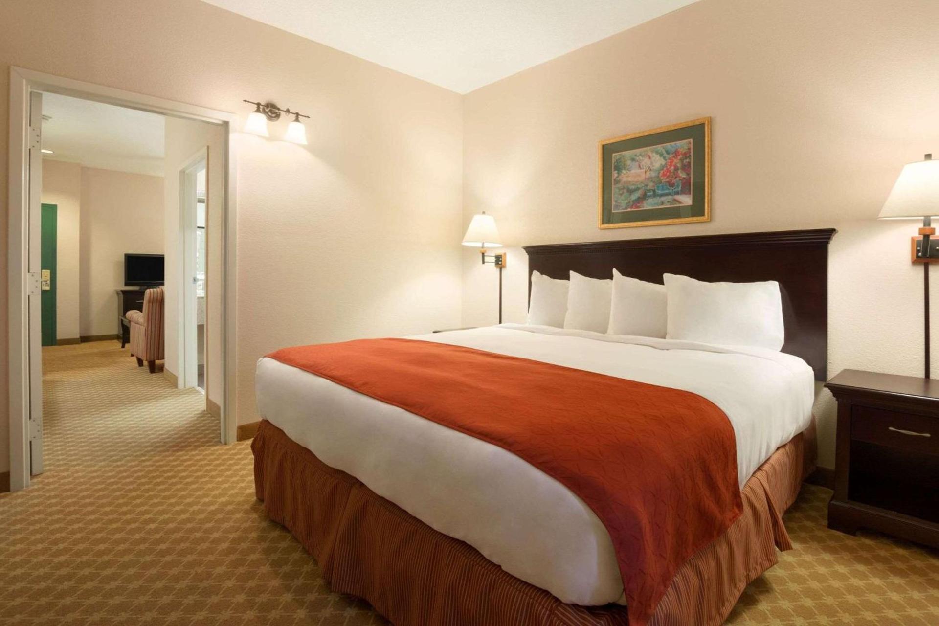 Country Inn & Suites by Radisson, Columbus, GA photo 37
