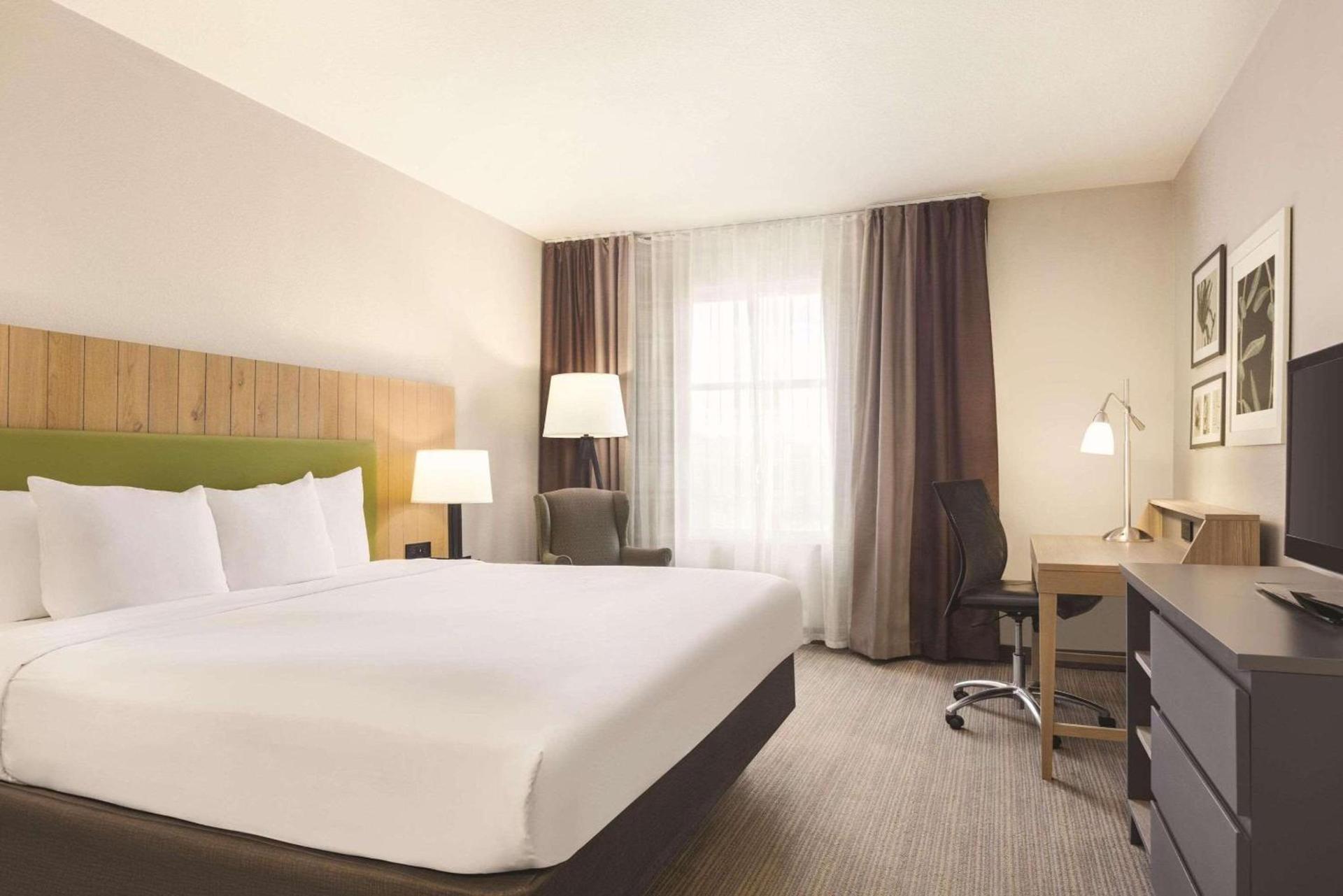 Country Inn & Suites by Radisson, Conyers, GA photo 9
