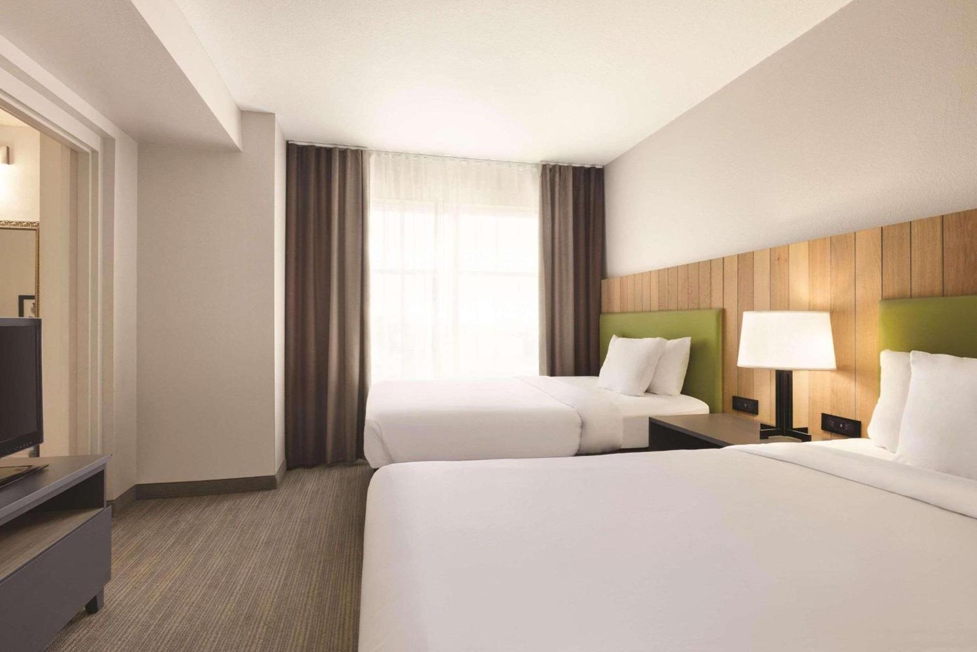 Country Inn & Suites by Radisson, Conyers, GA photo 13