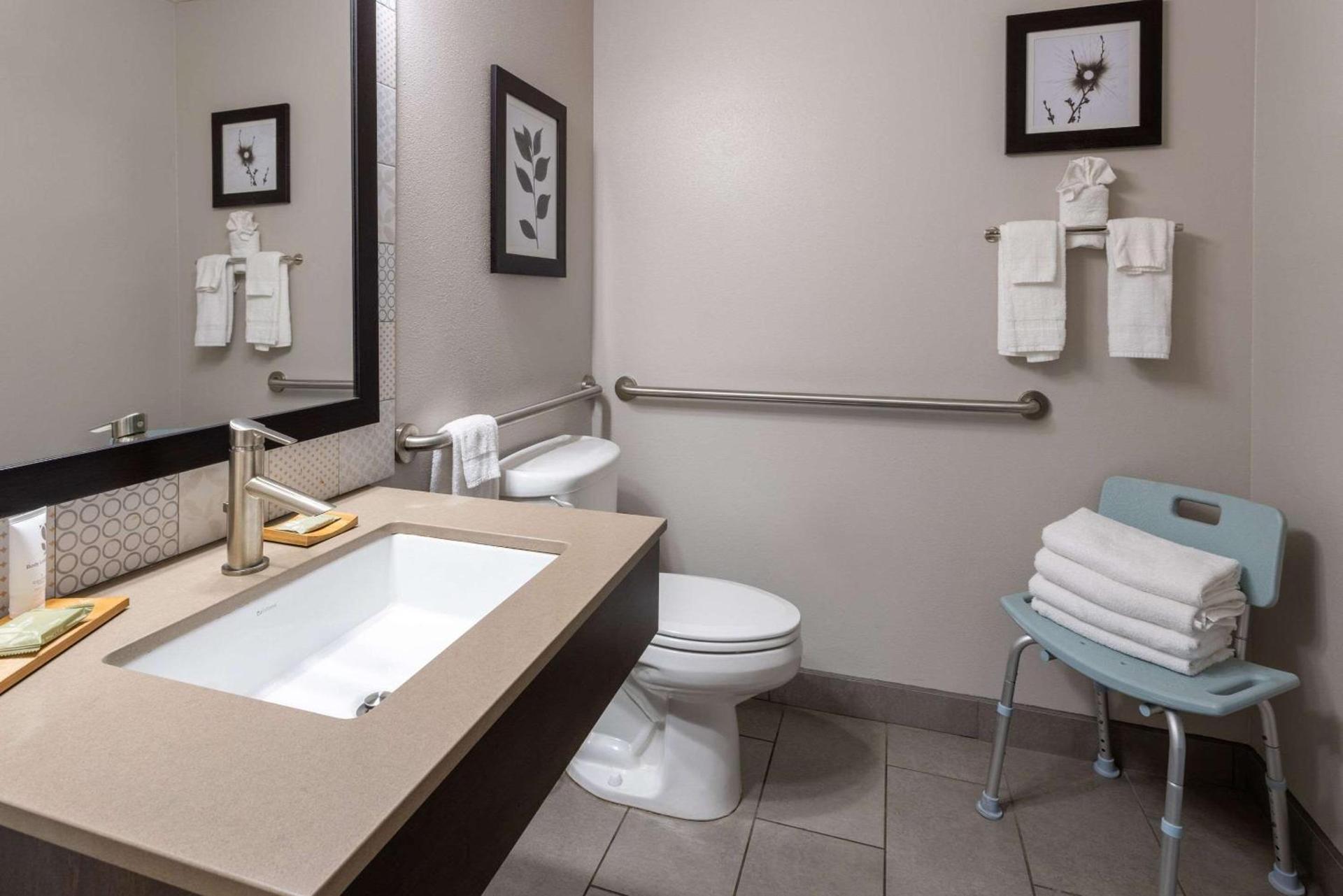 Country Inn & Suites by Radisson, Valdosta, GA photo 13