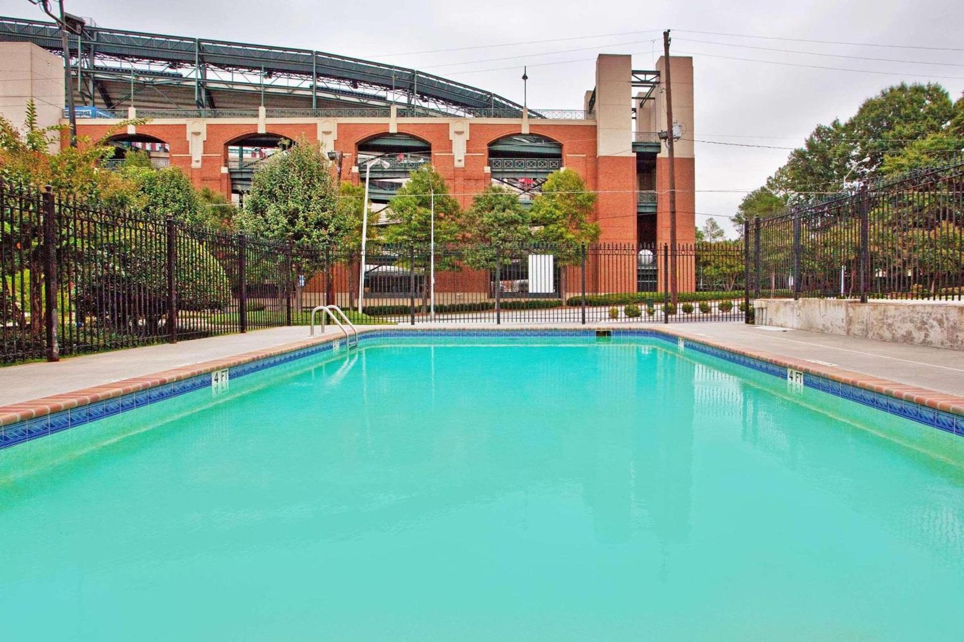 Country Inn & Suites by Radisson, Atlanta Downtown photo 12
