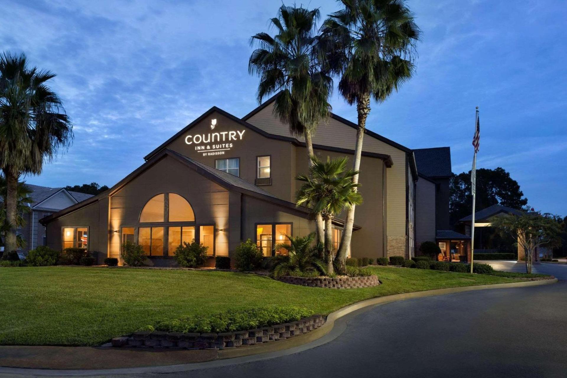Country Inn & Suites by Radisson, Kingsland, GA — hotel in Kingsland