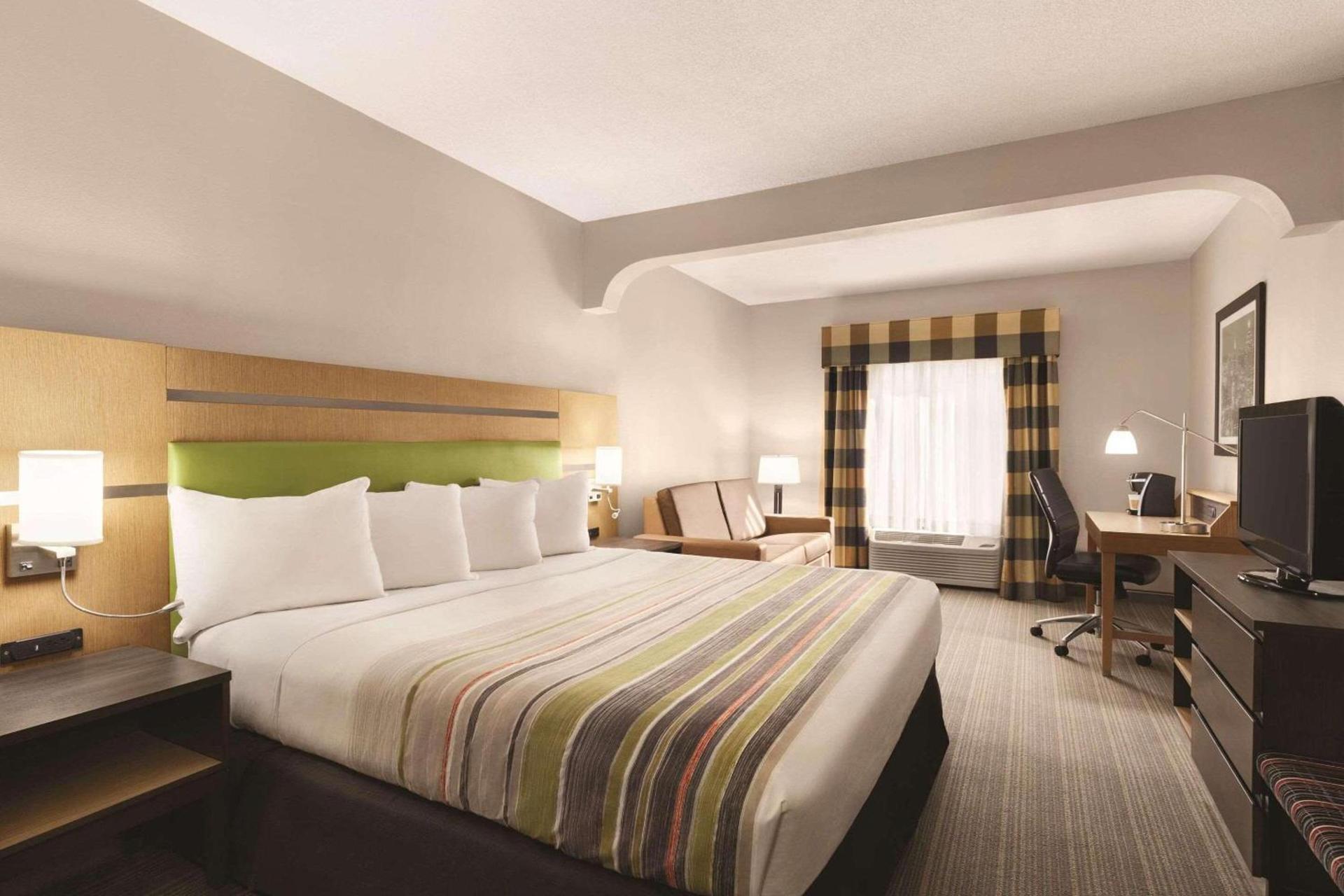 Country Inn & Suites by Radisson, Griffin, GA photo 7