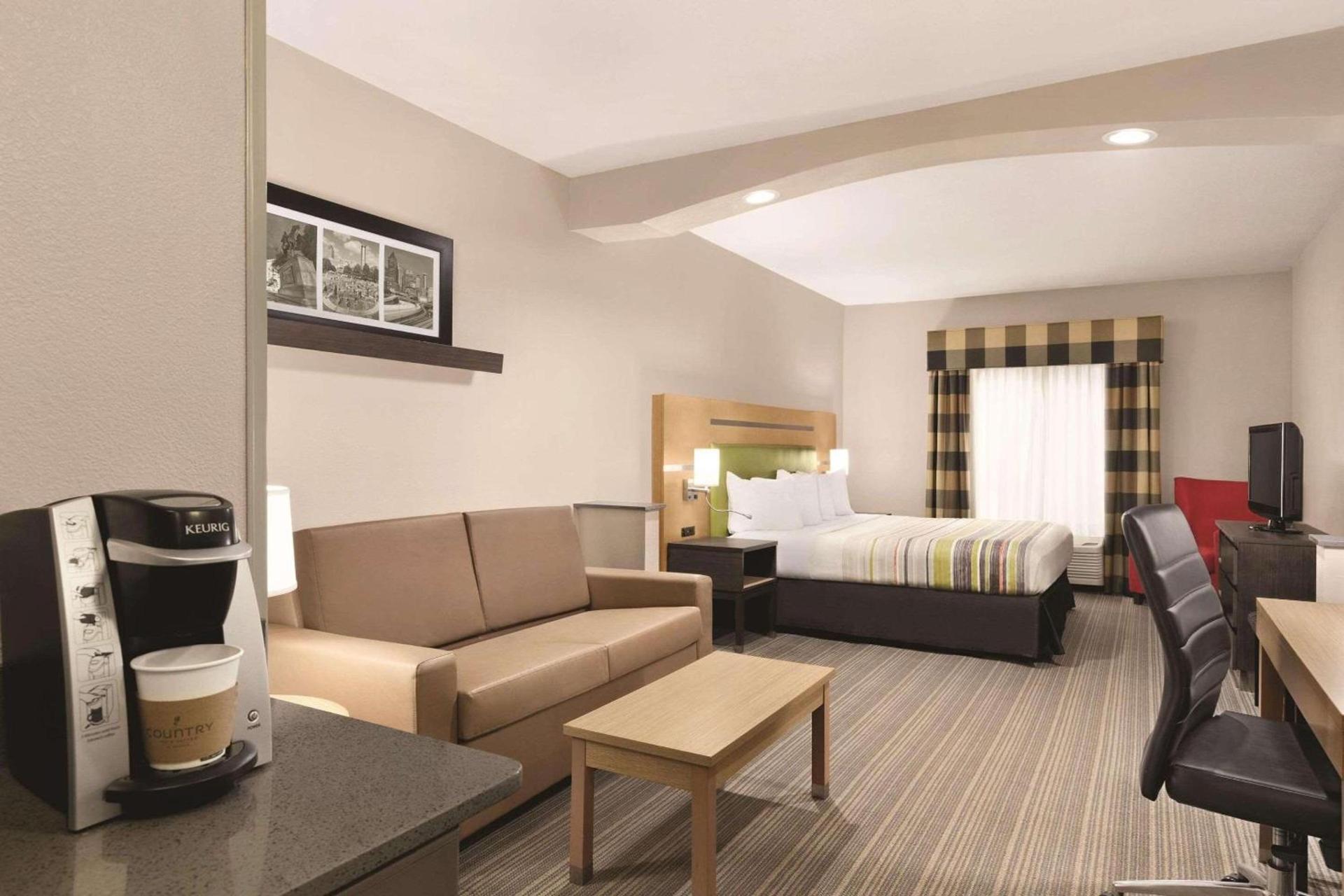 Country Inn & Suites by Radisson, Griffin, GA photo 14