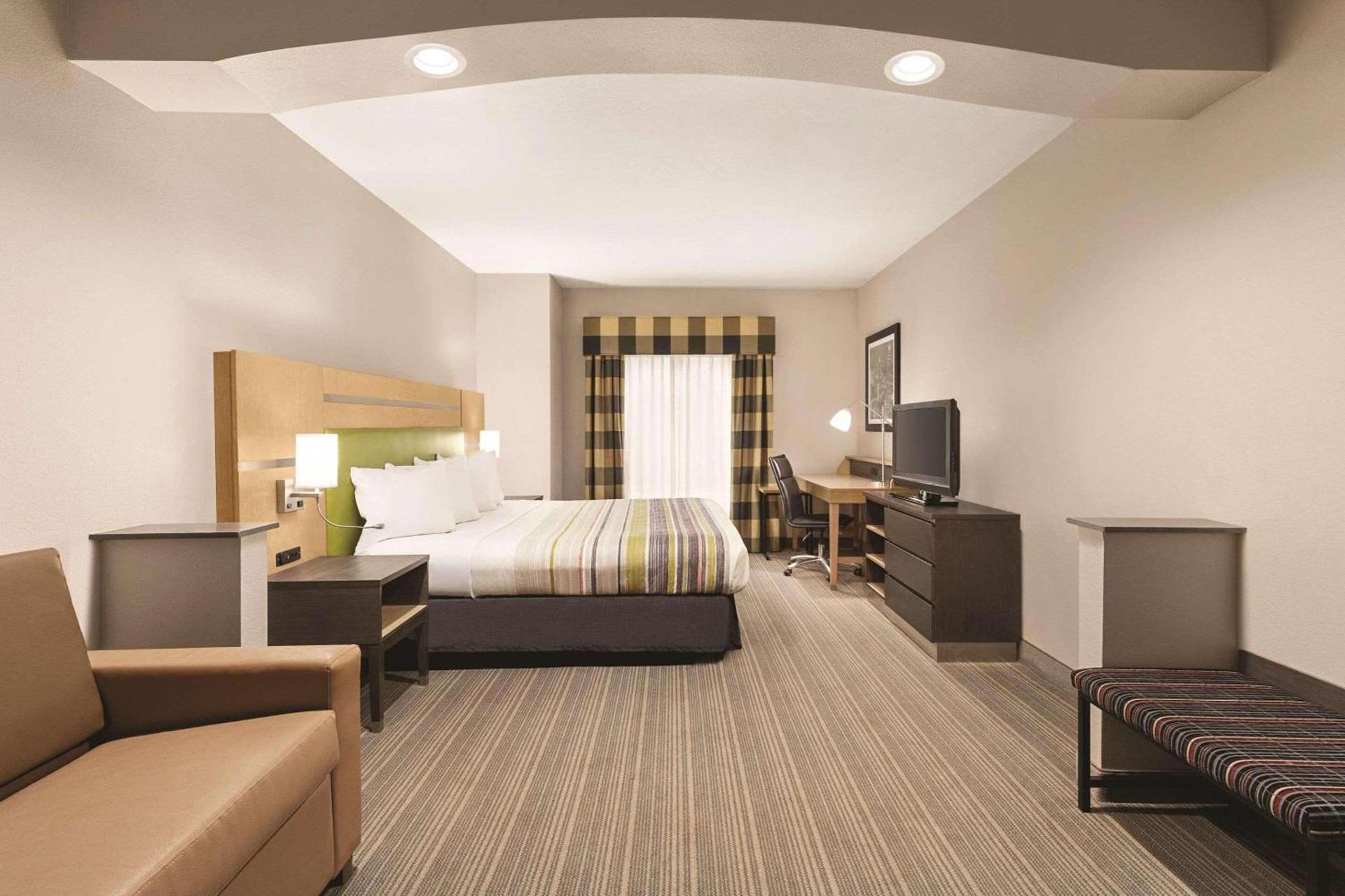 Country Inn & Suites by Radisson, Griffin, GA photo 15