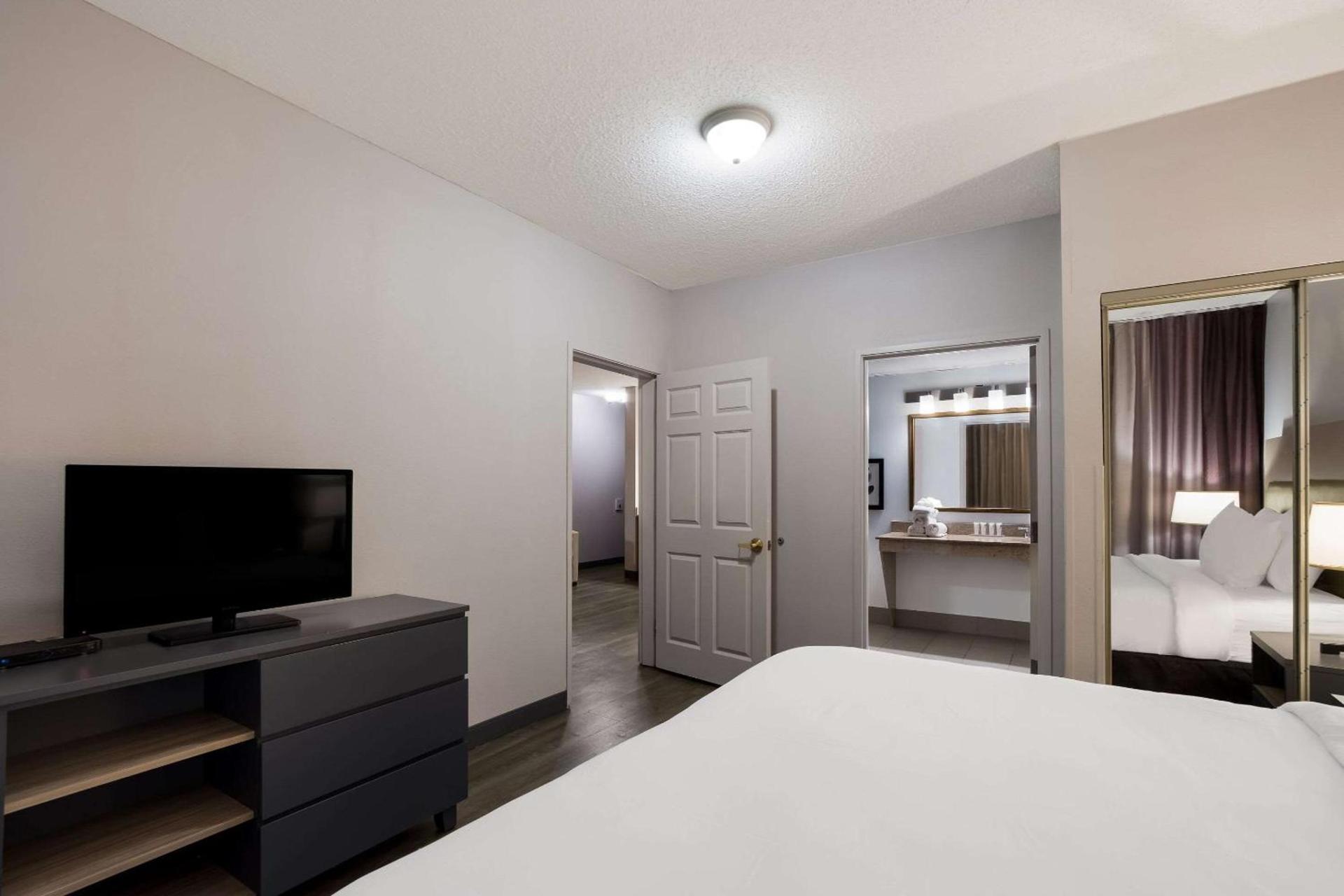 Country Inn & Suites by Radisson, Augusta at I-20, GA photo 28