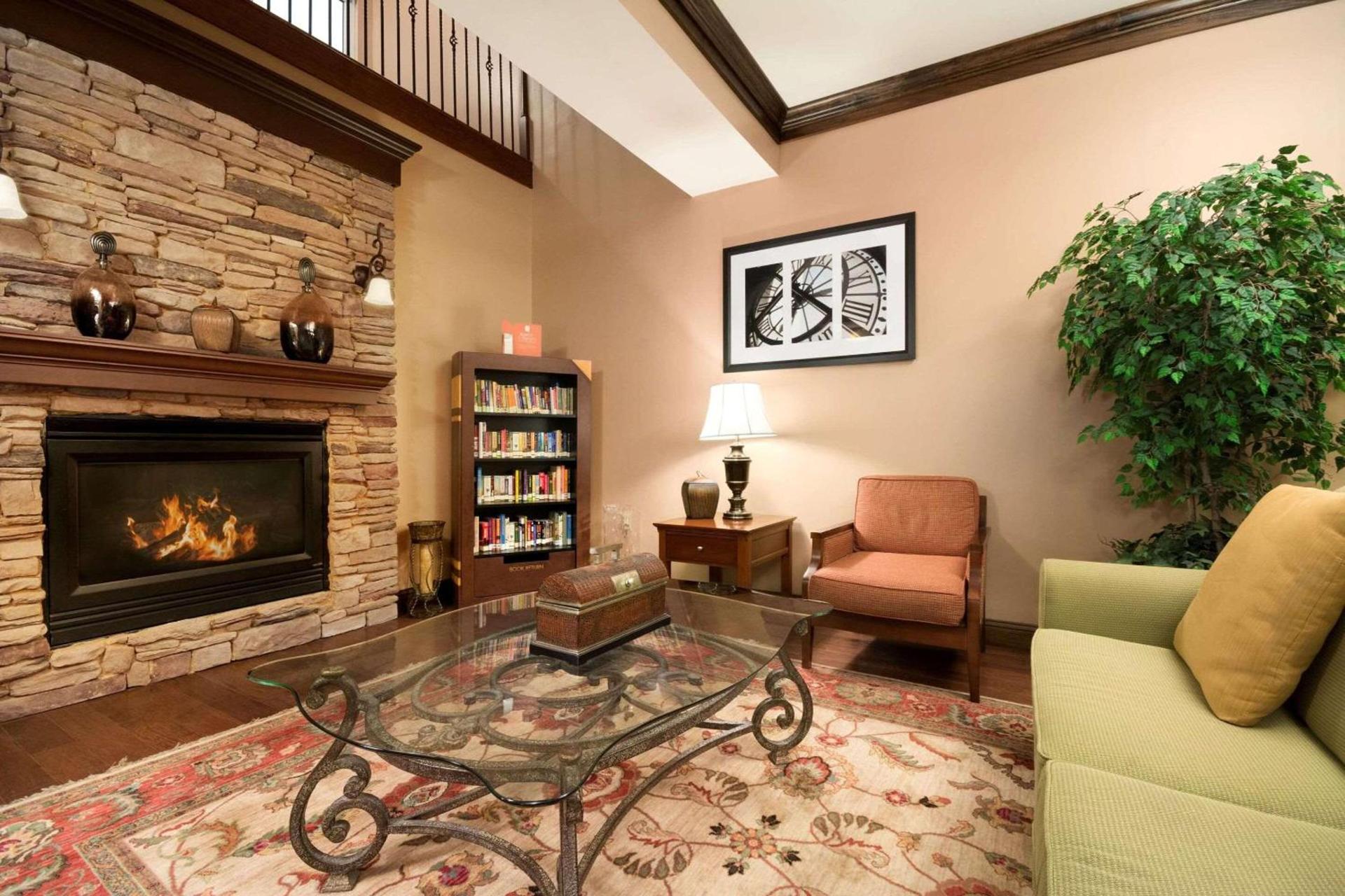 Country Inn & Suites by Radisson, Norcross, GA photo 2
