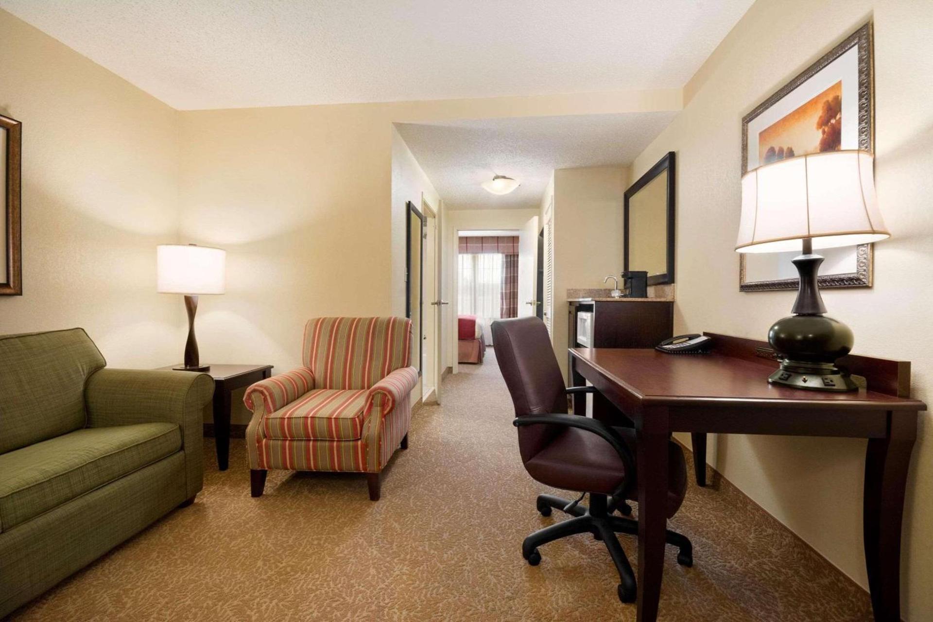 Country Inn & Suites by Radisson, Norcross, GA photo 6