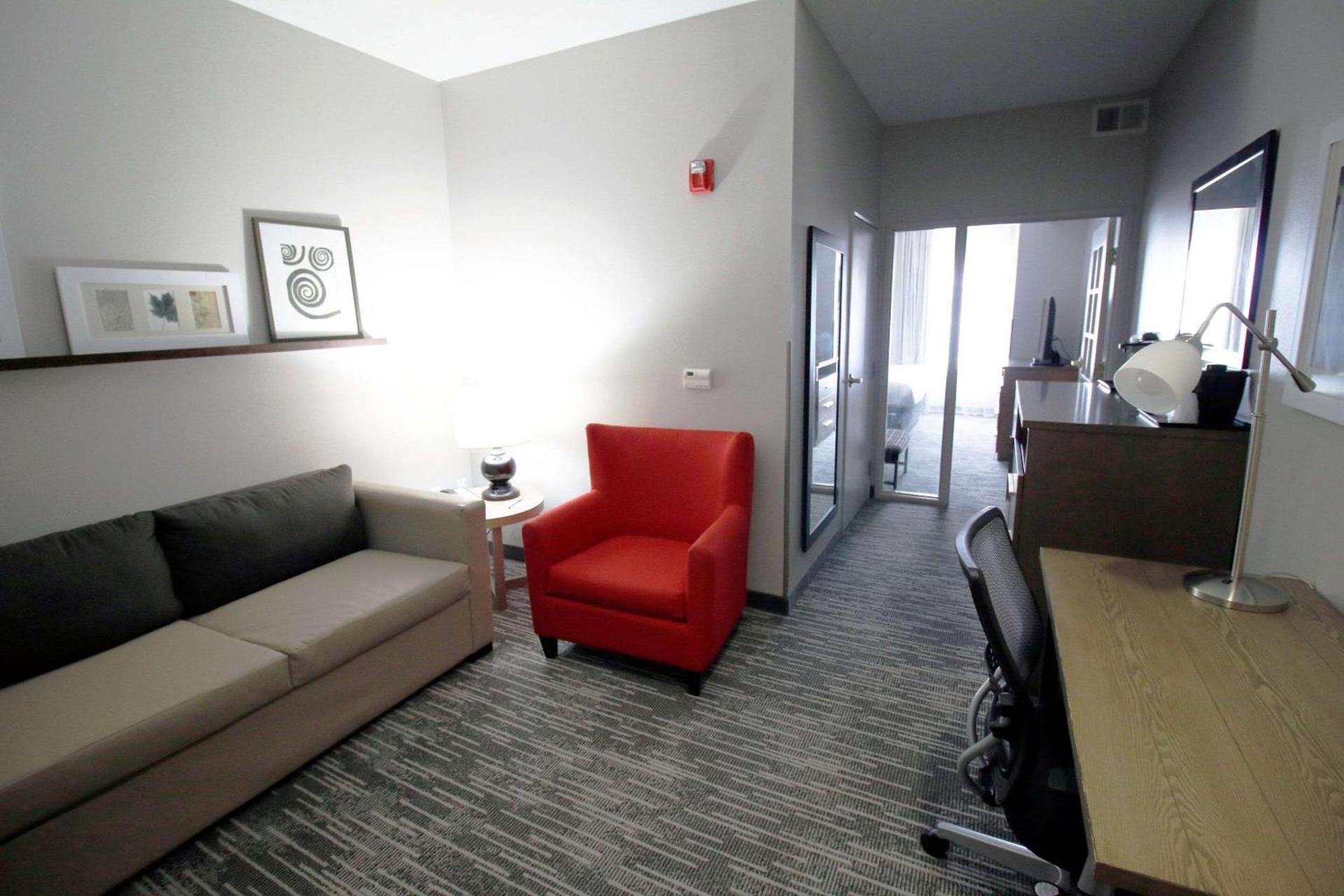 Country Inn & Suites by Radisson, Council Bluffs, IA photo 32