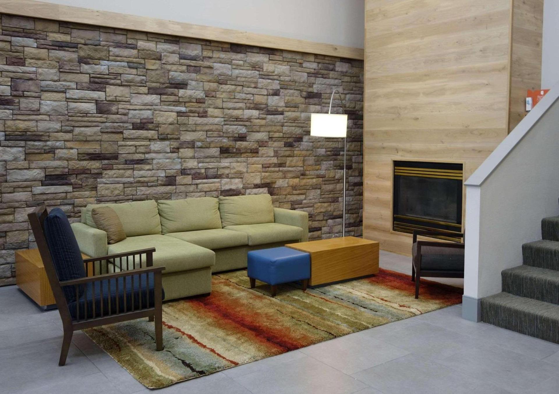 Country Inn & Suites by Radisson, Ankeny - Des Moines photo 4