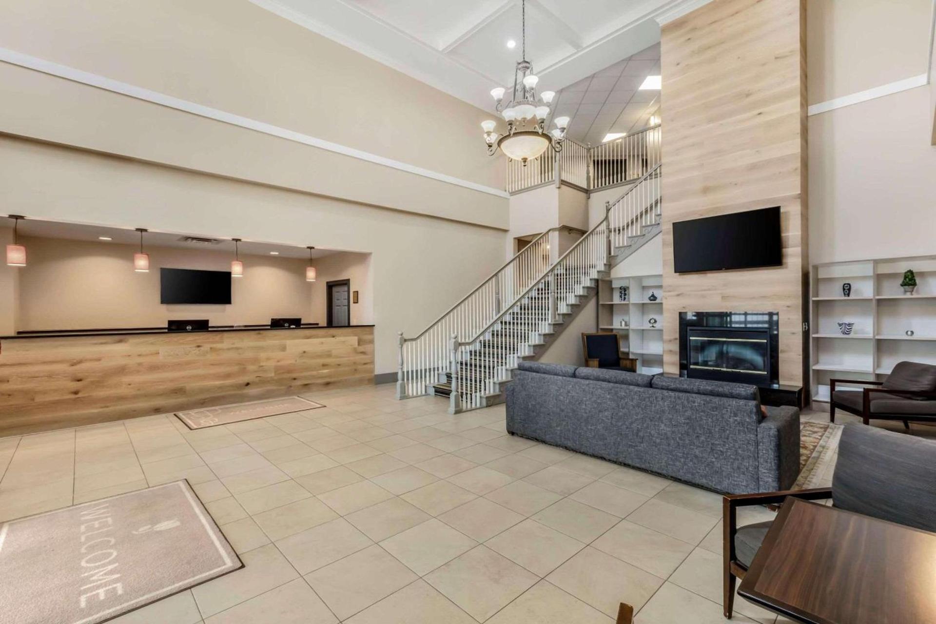Country Inn & Suites by Radisson, Elk Grove Village-Itasca photo 5