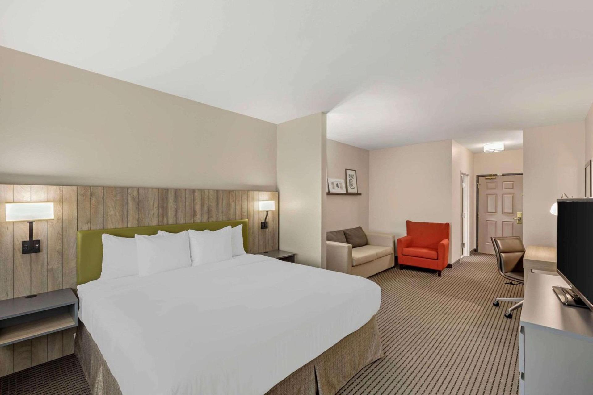 Country Inn & Suites by Radisson, Elk Grove Village-Itasca photo 11