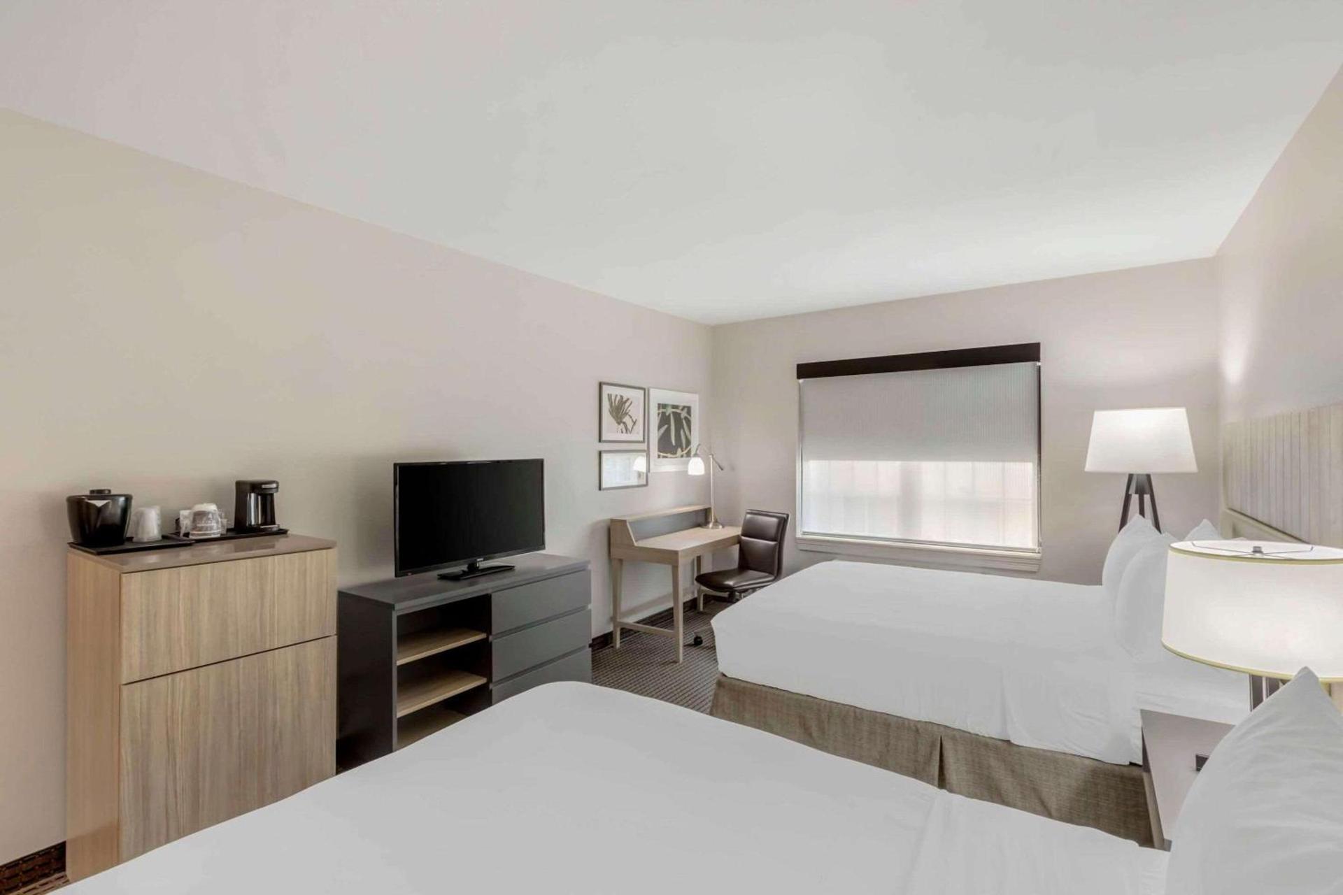 Country Inn & Suites by Radisson, Elk Grove Village-Itasca photo 17