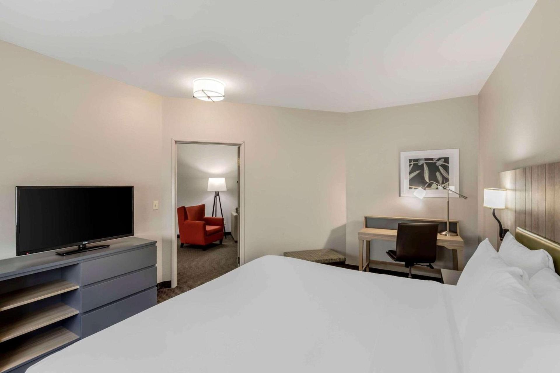 Country Inn & Suites by Radisson, Elk Grove Village-Itasca photo 19