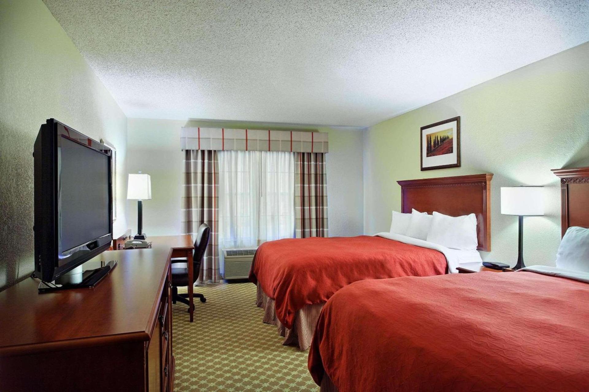 Country Inn & Suites by Radisson, Rock Falls, IL photo 42
