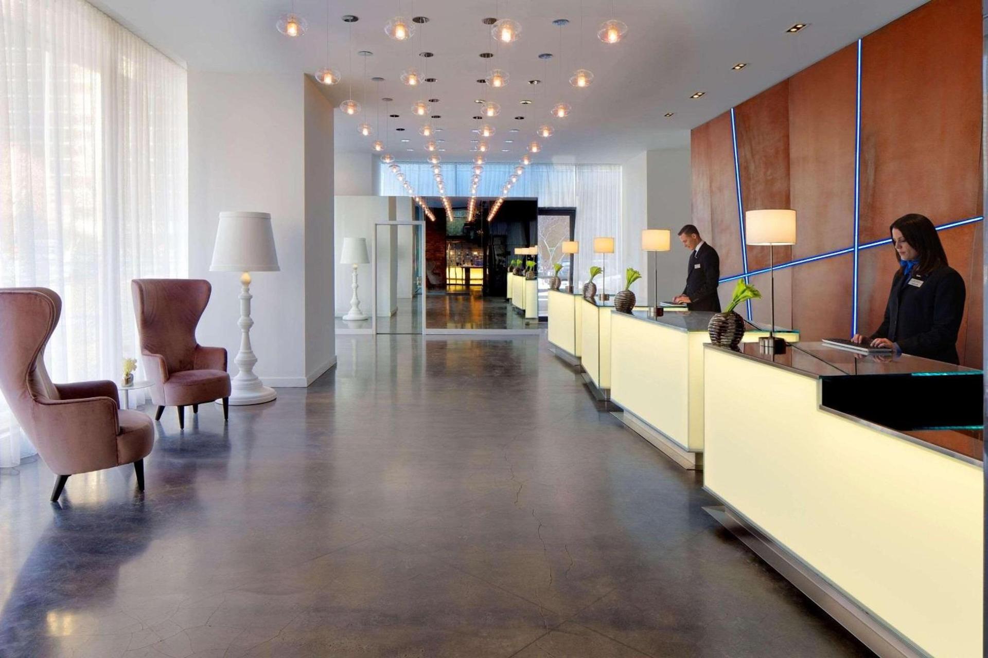 Radisson Blu Aqua Hotel, Chicago photo 16