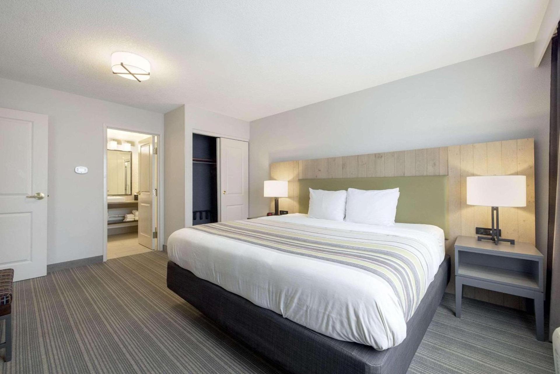Country Inn & Suites by Radisson, Tinley Park, IL photo 8