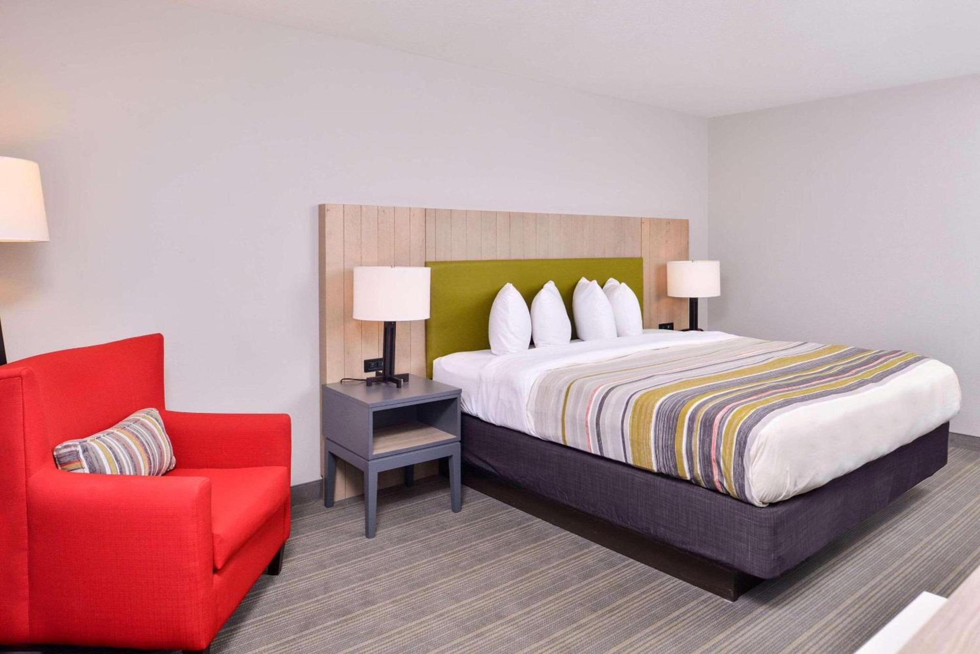 Country Inn & Suites by Radisson, Tinley Park, IL photo 12