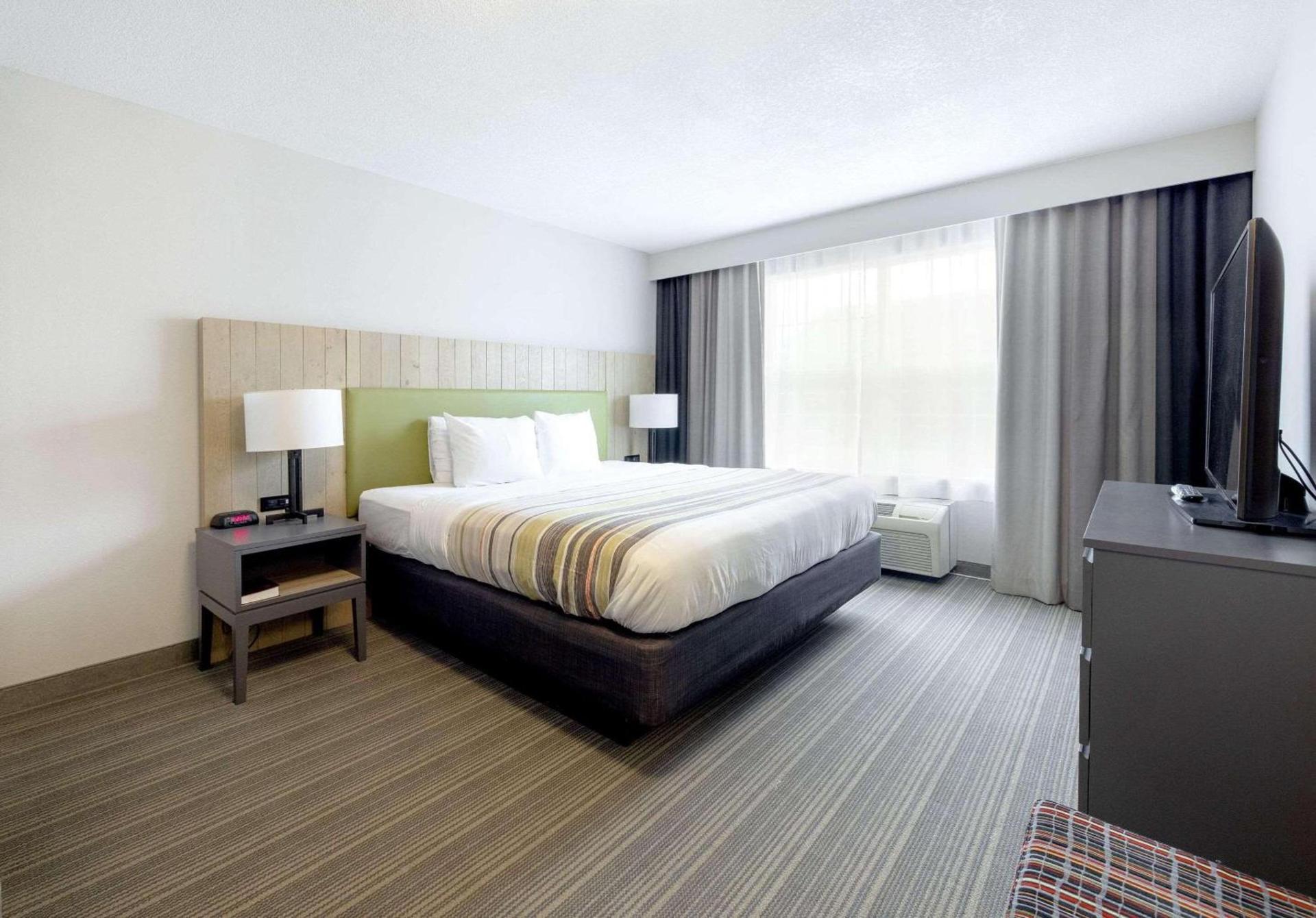 Country Inn & Suites by Radisson, Tinley Park, IL photo 13