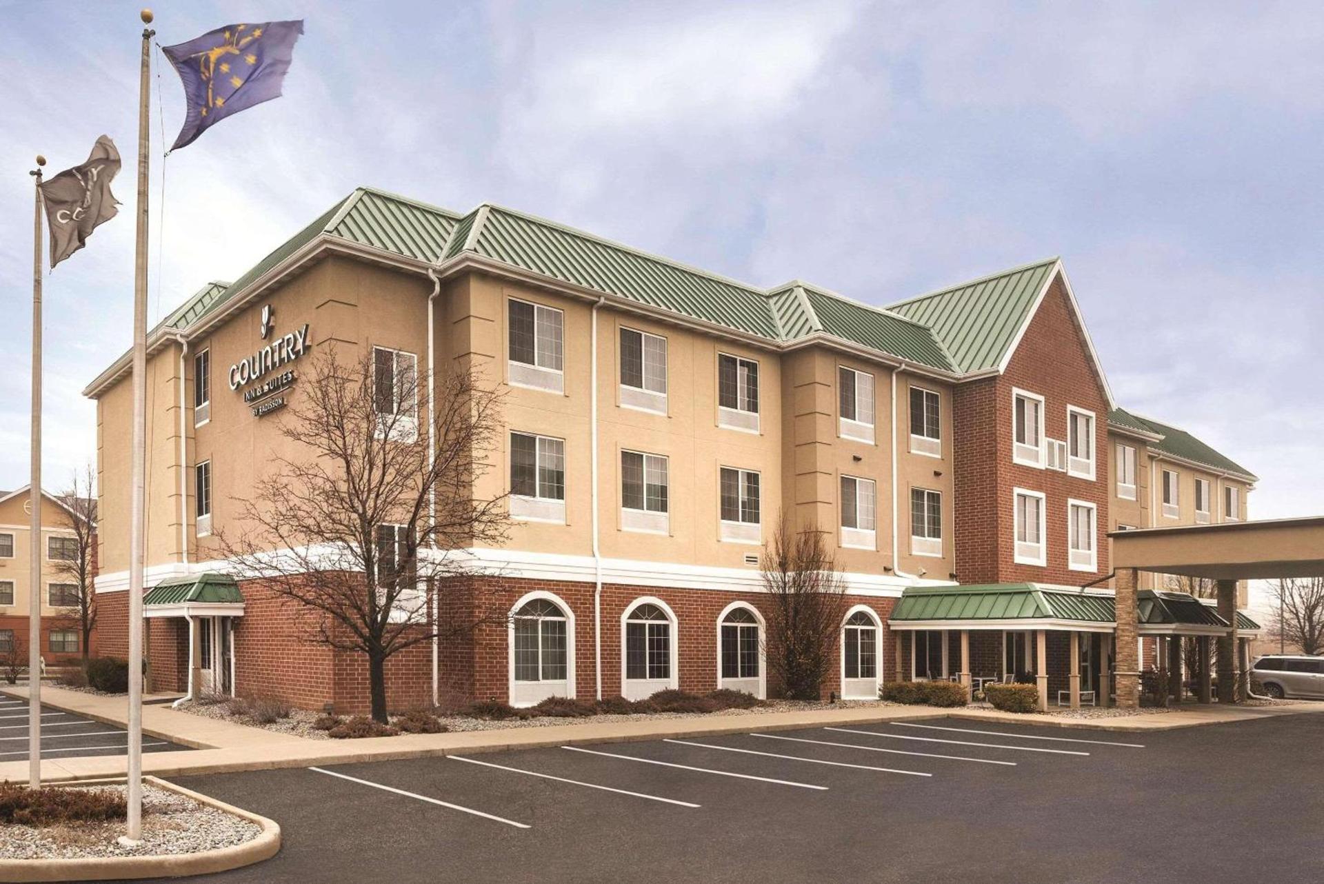 Country Inn & Suites by Radisson, Merrillville, IN — hotel in Merrillville
