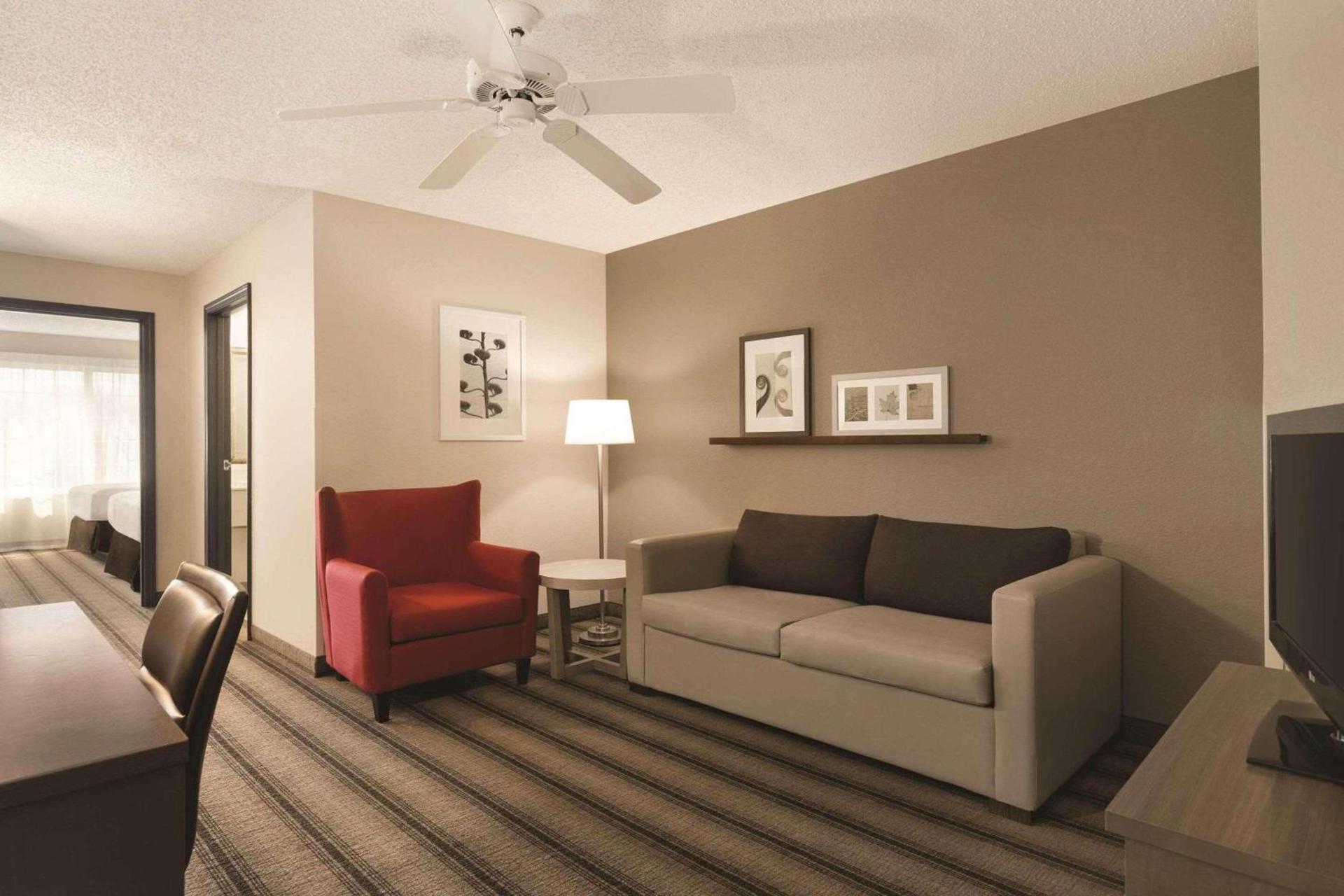 Country Inn & Suites by Radisson, Indianapolis Airport South, IN photo 6