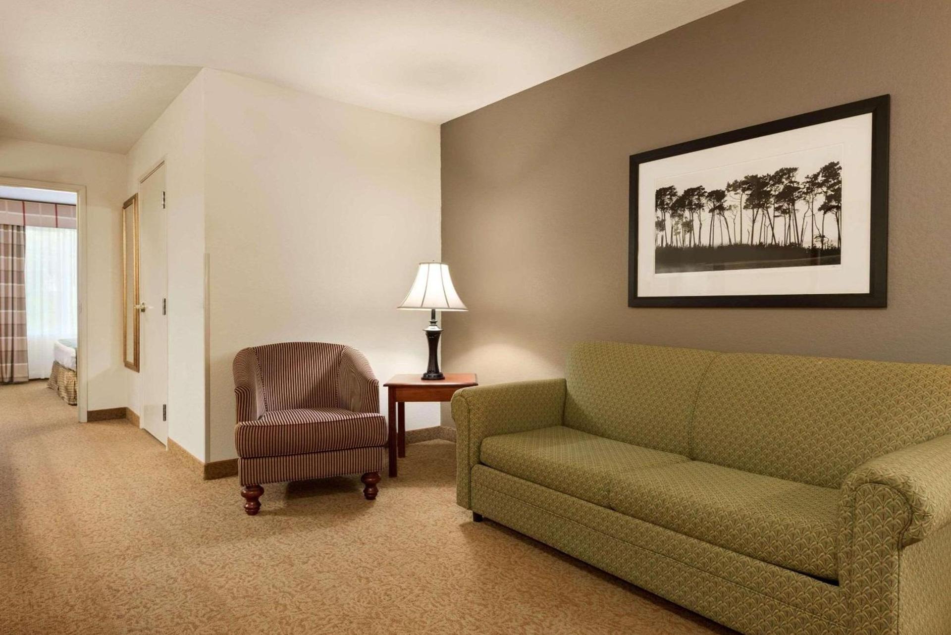 Garner Hotel Paducah West photo 6