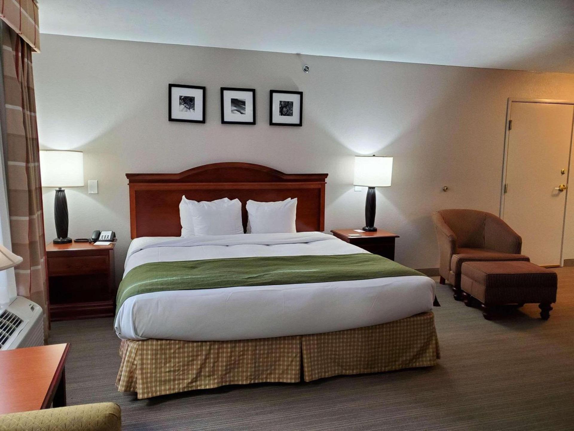 Garner Hotel Paducah West photo 10