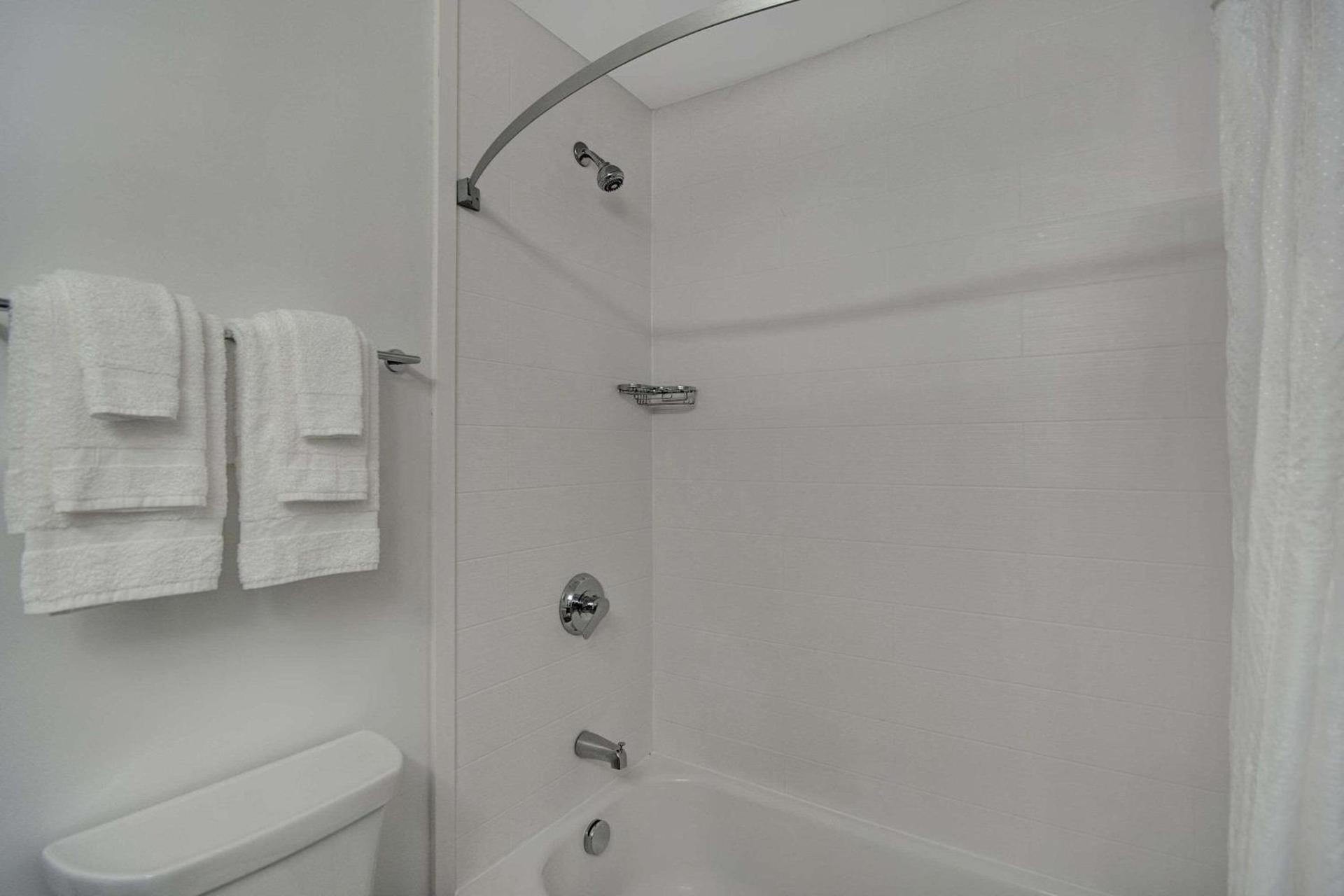 Country Inn & Suites by Radisson, Cincinnati Airport, KY photo 12