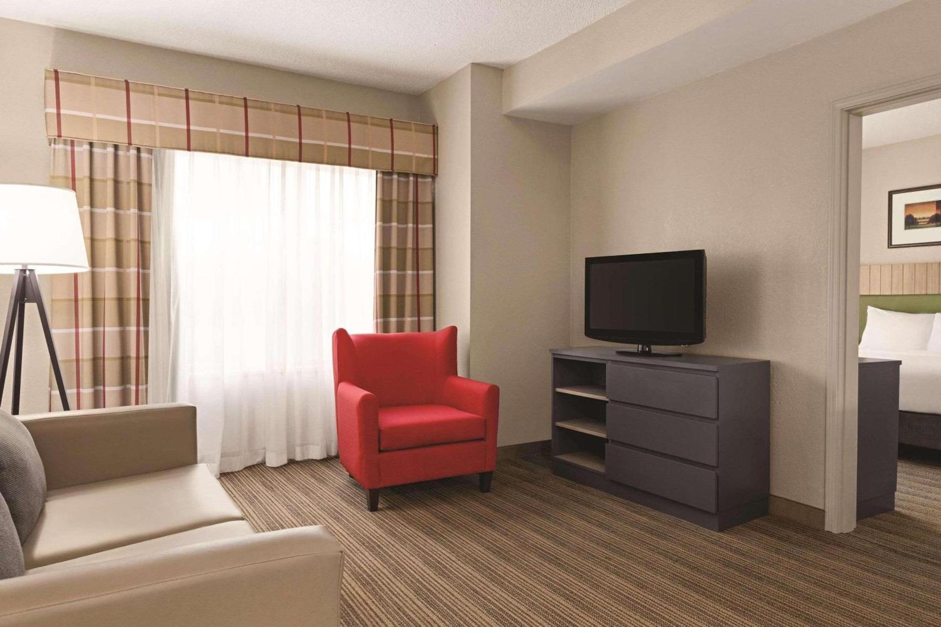 Country Inn & Suites by Radisson, Georgetown, KY photo 19