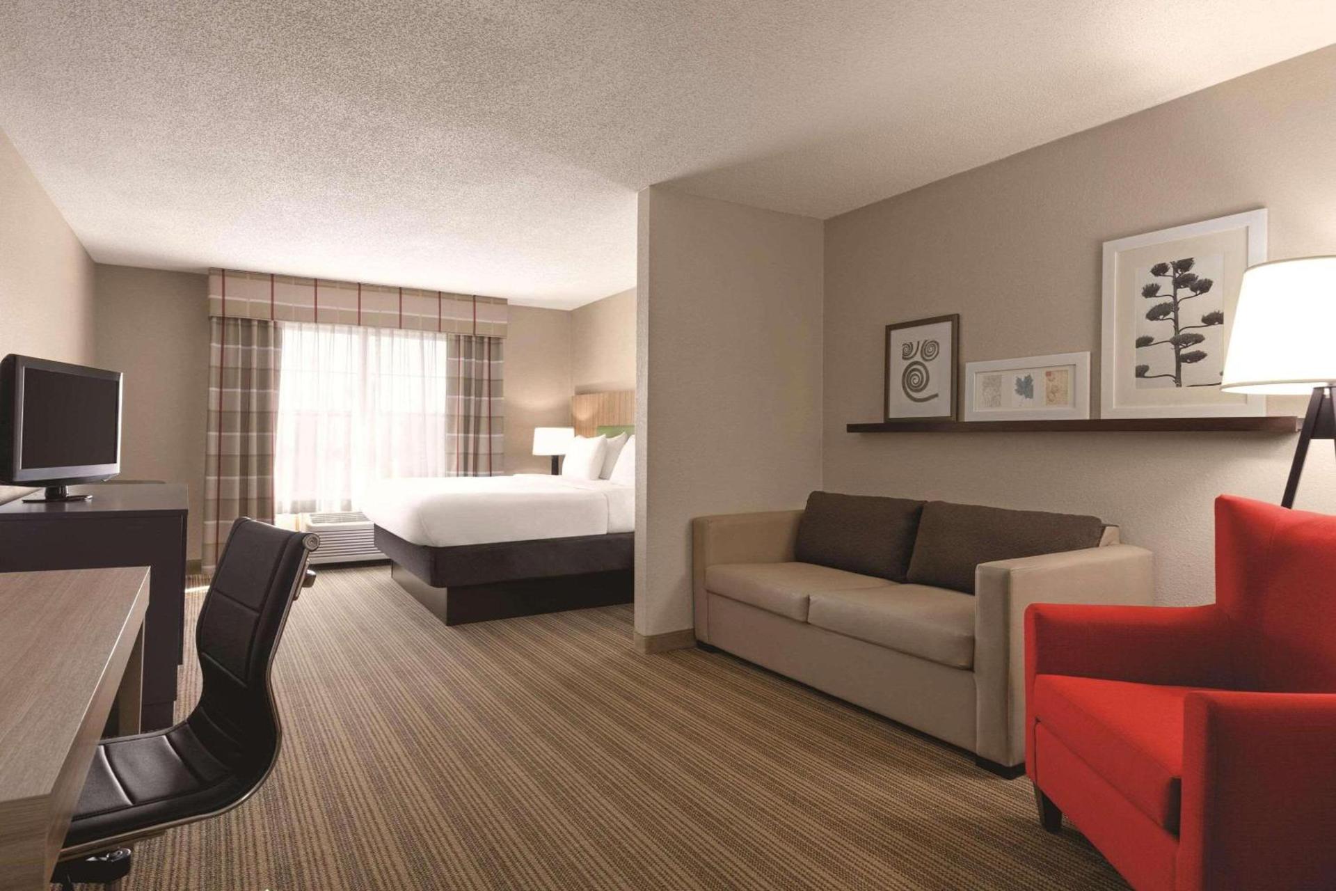 Country Inn & Suites by Radisson, Georgetown, KY photo 18