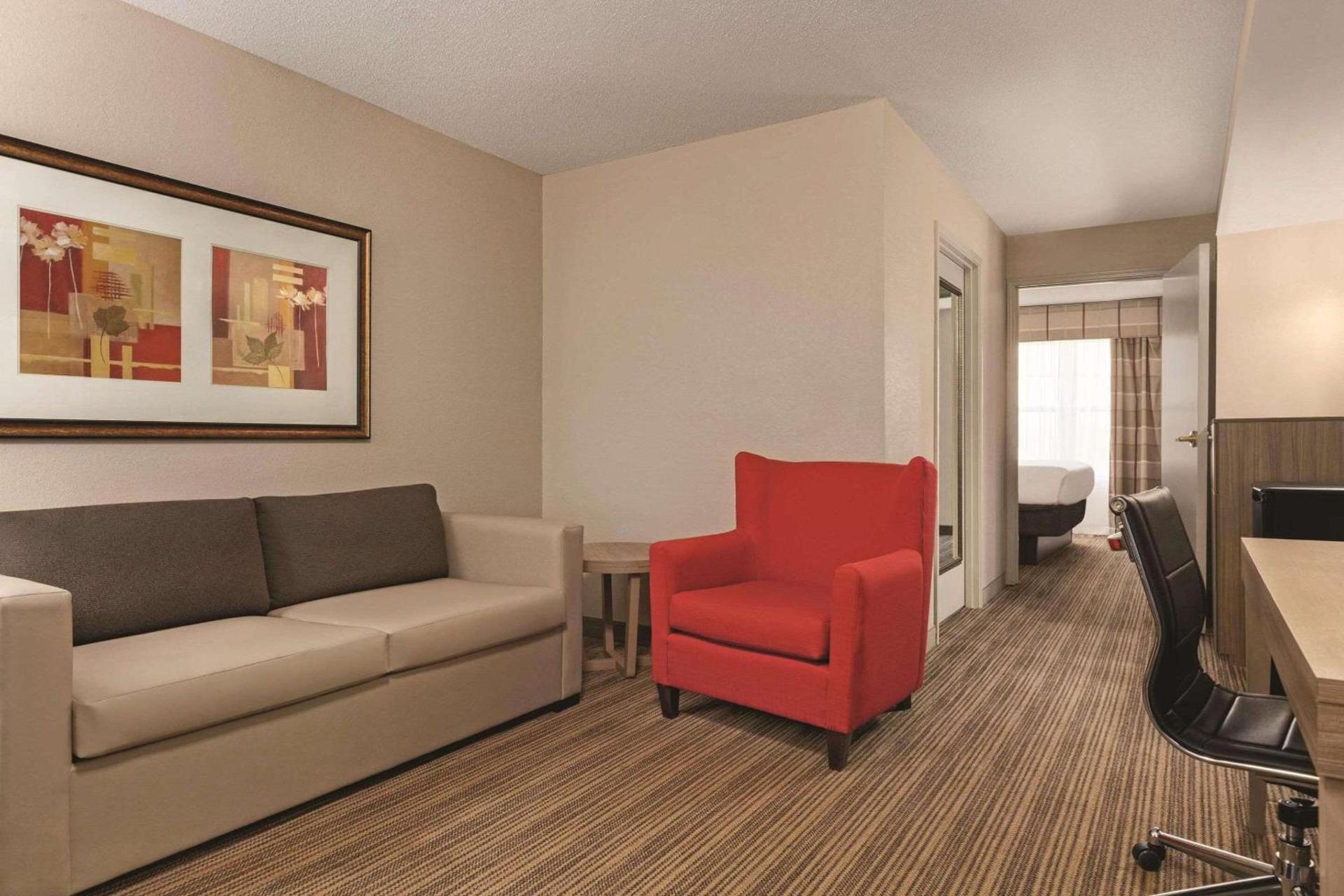 Country Inn & Suites by Radisson, Georgetown, KY photo 22