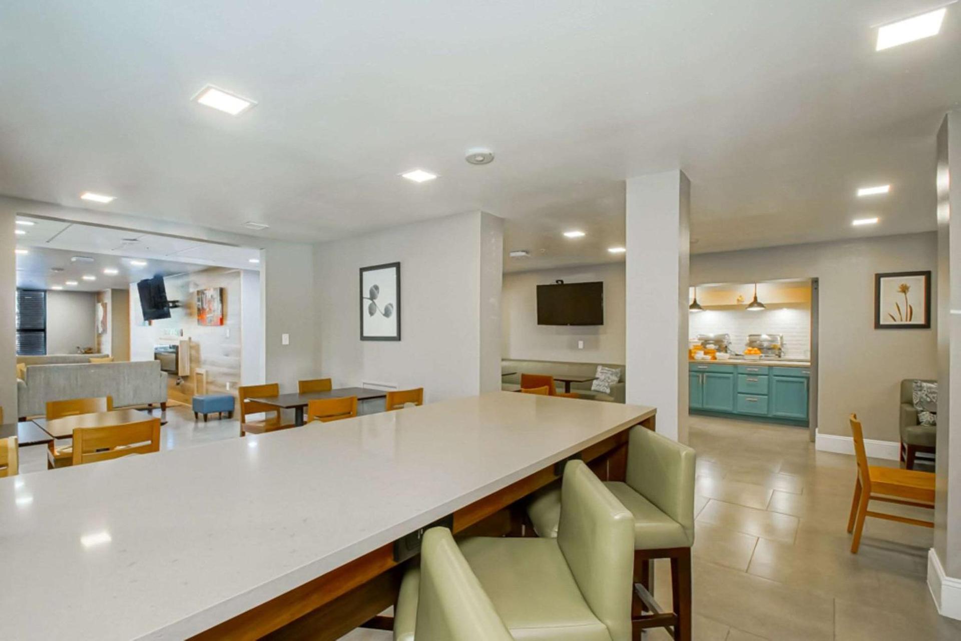 Country Inn & Suites by Radisson, New Orleans I-10 East, LA photo 29