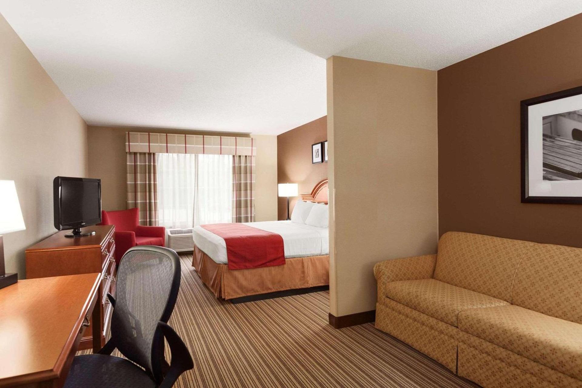 Country Inn & Suites by Radisson, Bel Air-Aberdeen, MD photo 9