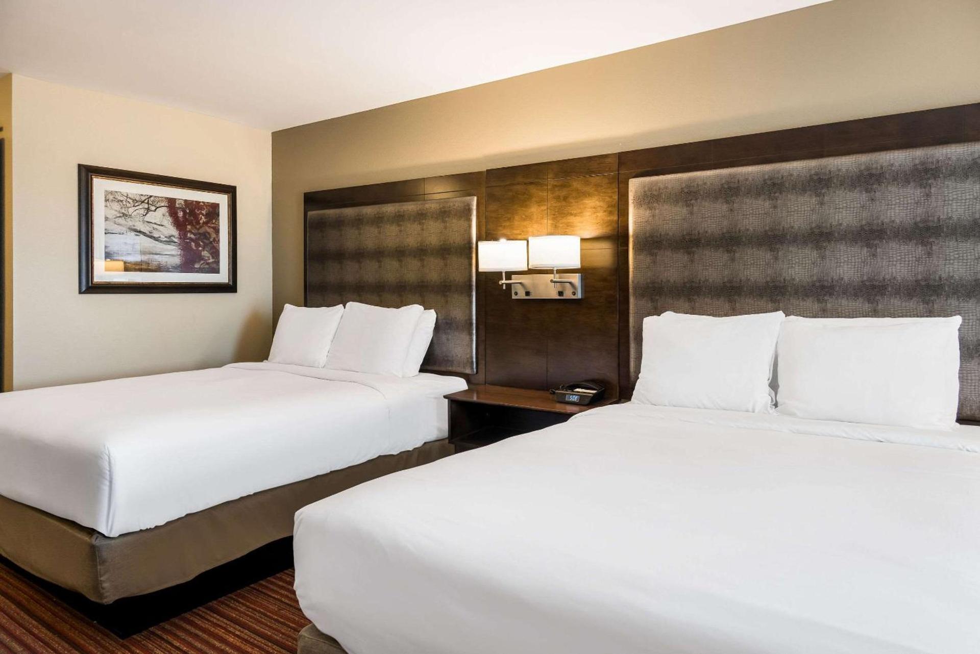 Country Inn & Suites by Radisson, Grandville-Grand Rapids West, MI photo 18