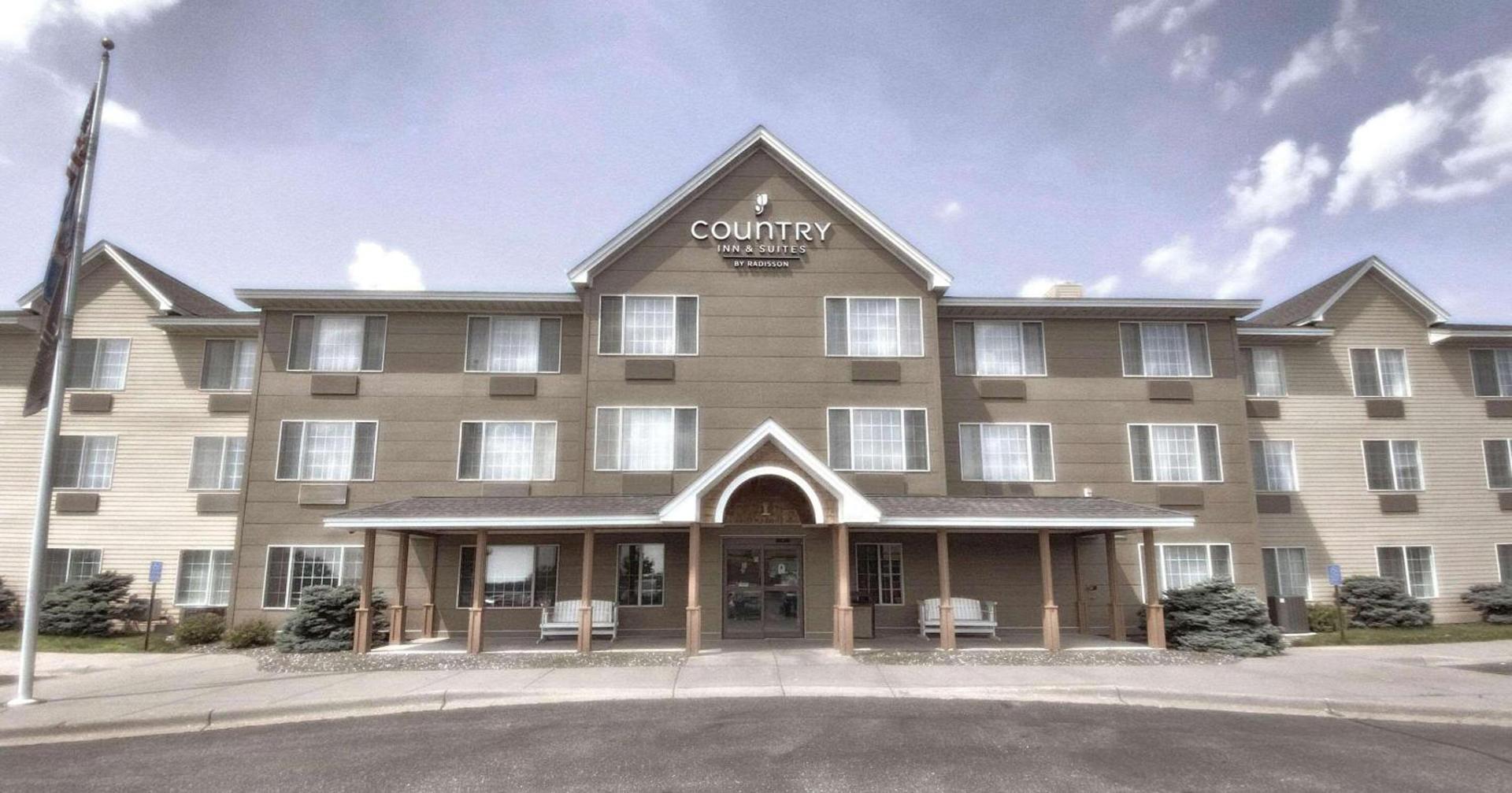Country Inn & Suites by Radisson, Elk River, MN photo 2