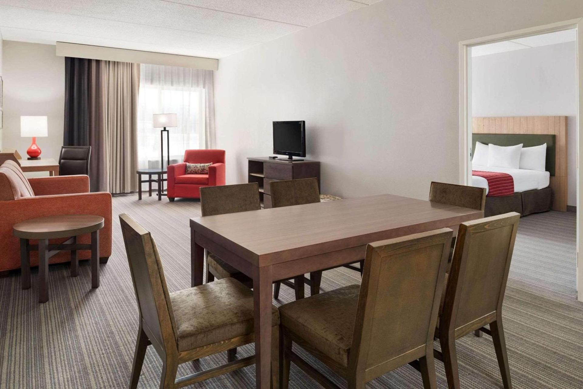Country Inn & Suites by Radisson, Duluth North, MN photo 8