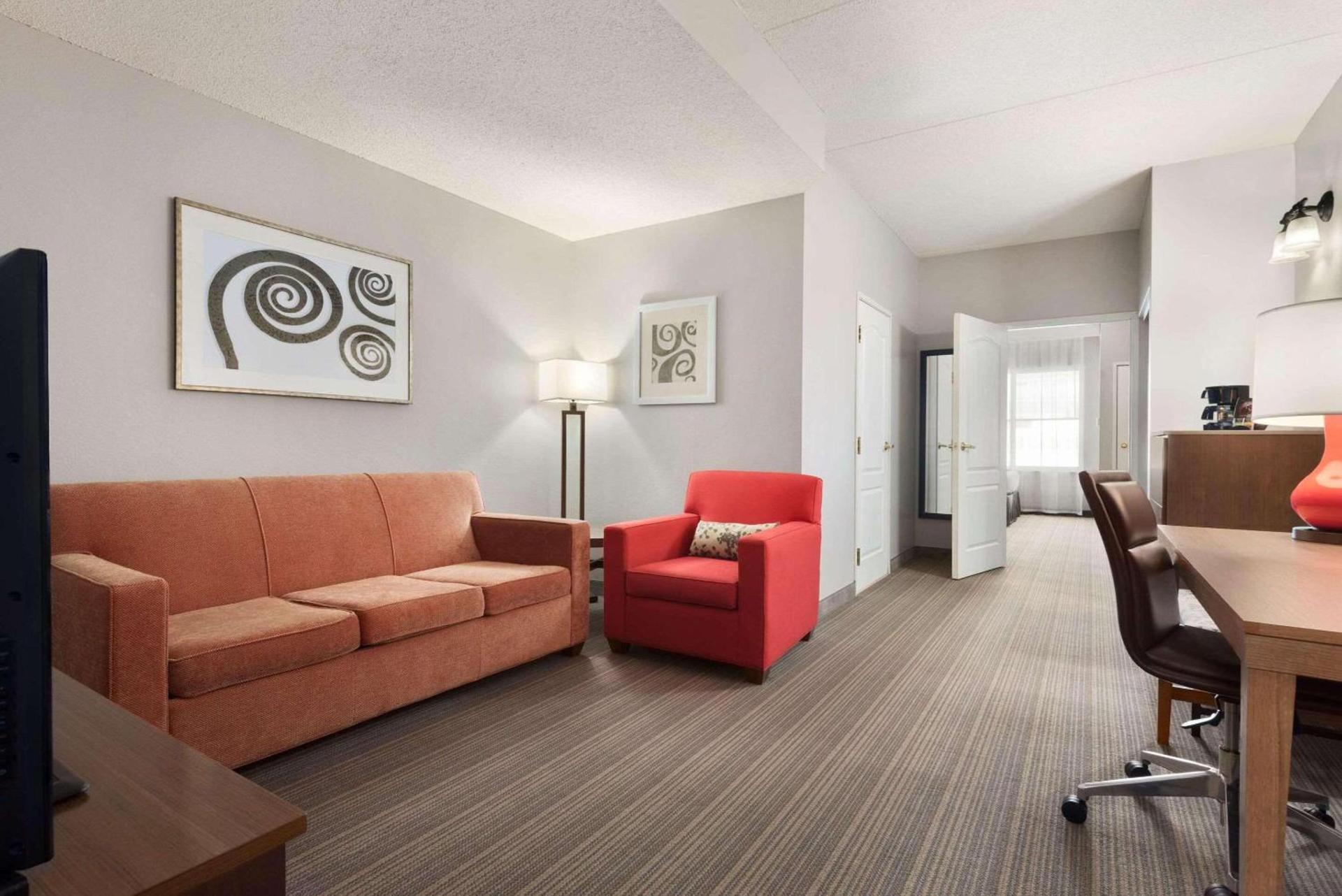 Country Inn & Suites by Radisson, Duluth North, MN photo 9