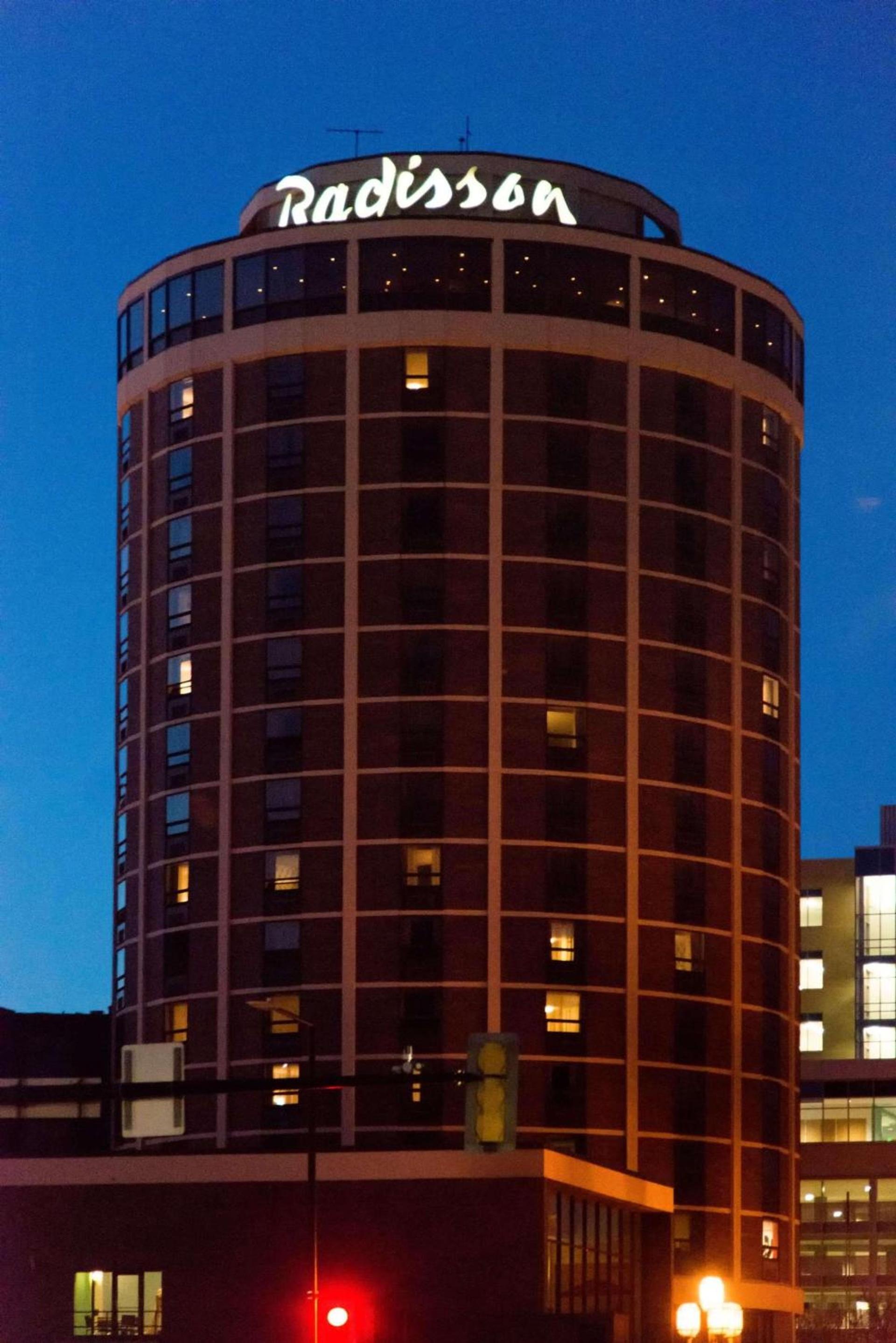 Radisson Hotel Duluth-Harborview photo 3