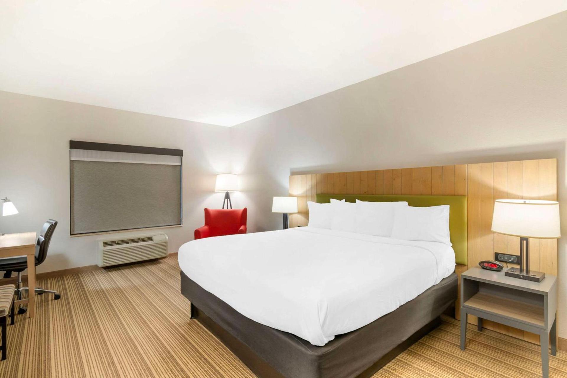 Country Inn & Suites by Radisson, Columbia, MO photo 22