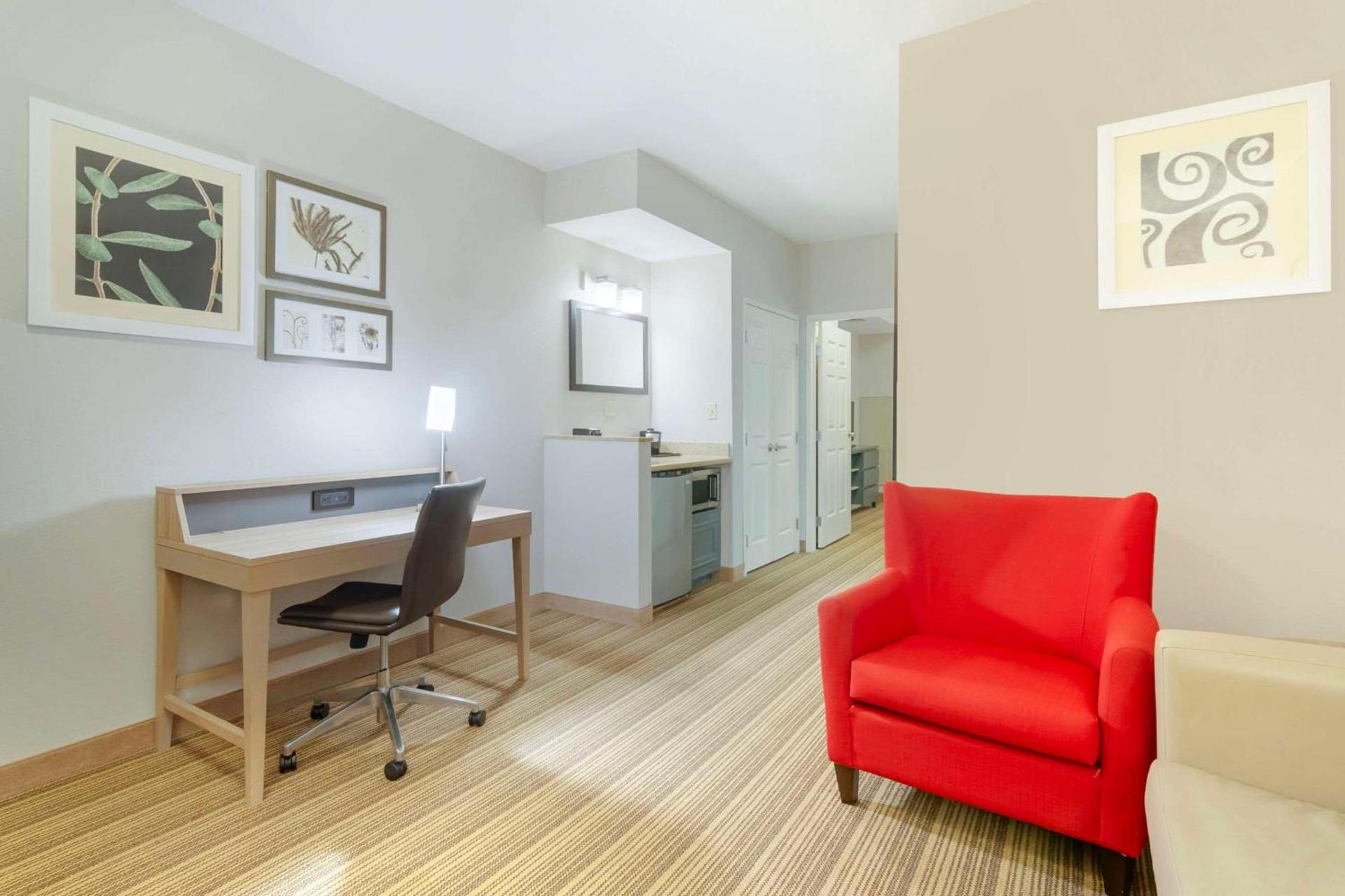 Country Inn & Suites by Radisson, Columbia, MO photo 26