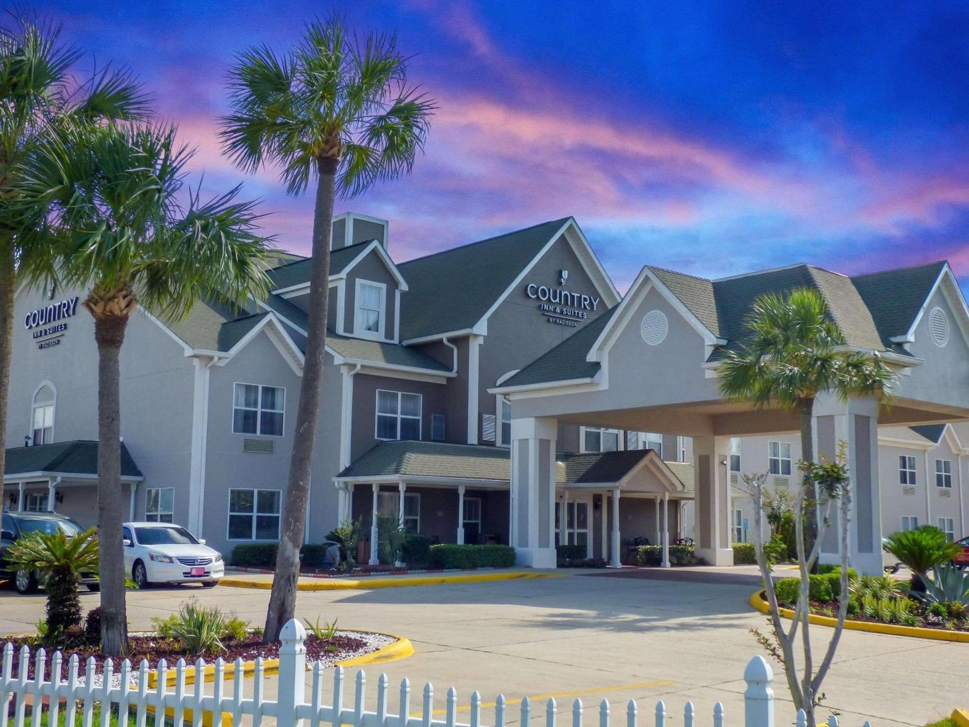 Country Inn & Suites by Radisson, Biloxi-Ocean Springs, MS — hotel in Ocean Springs