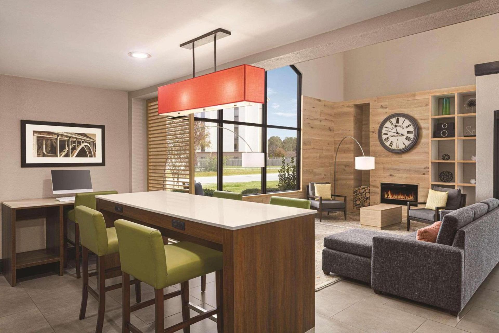 Country Inn & Suites by Radisson, Dunn I-95 photo 4
