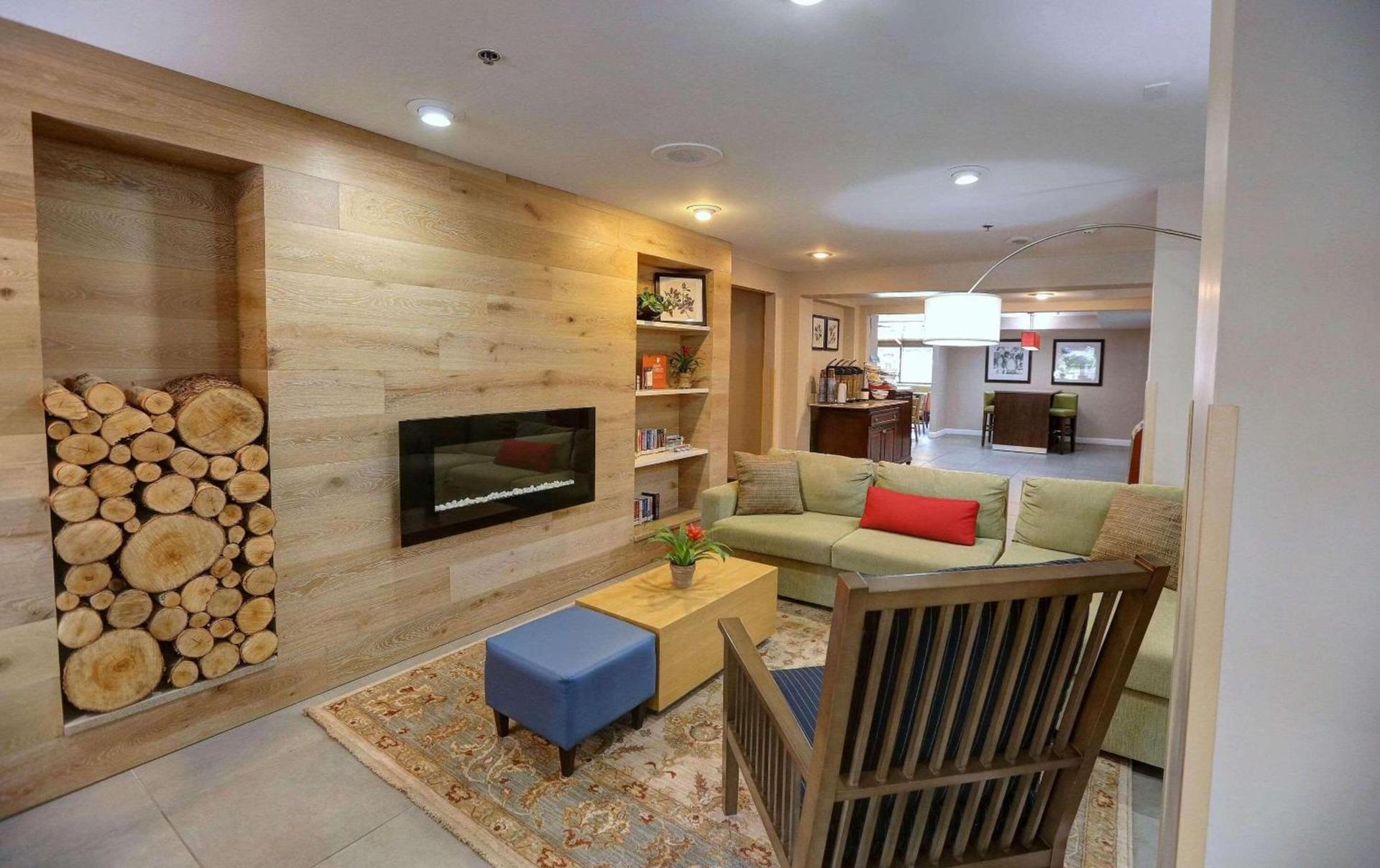 Country Inn & Suites by Radisson, Charlotte I-85 Airport, NC photo 5