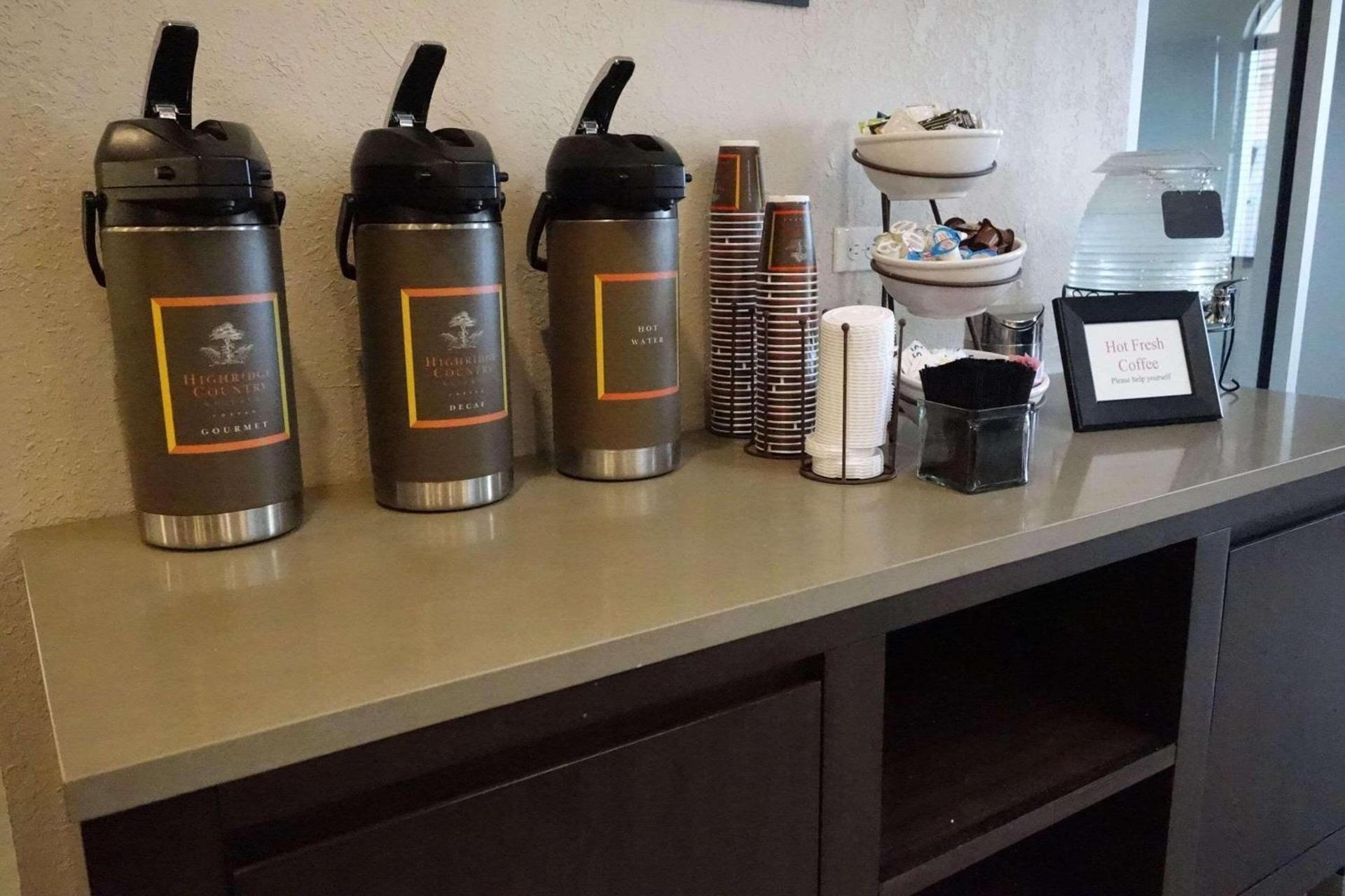 Country Inn & Suites by Radisson, Sidney, NE photo 4