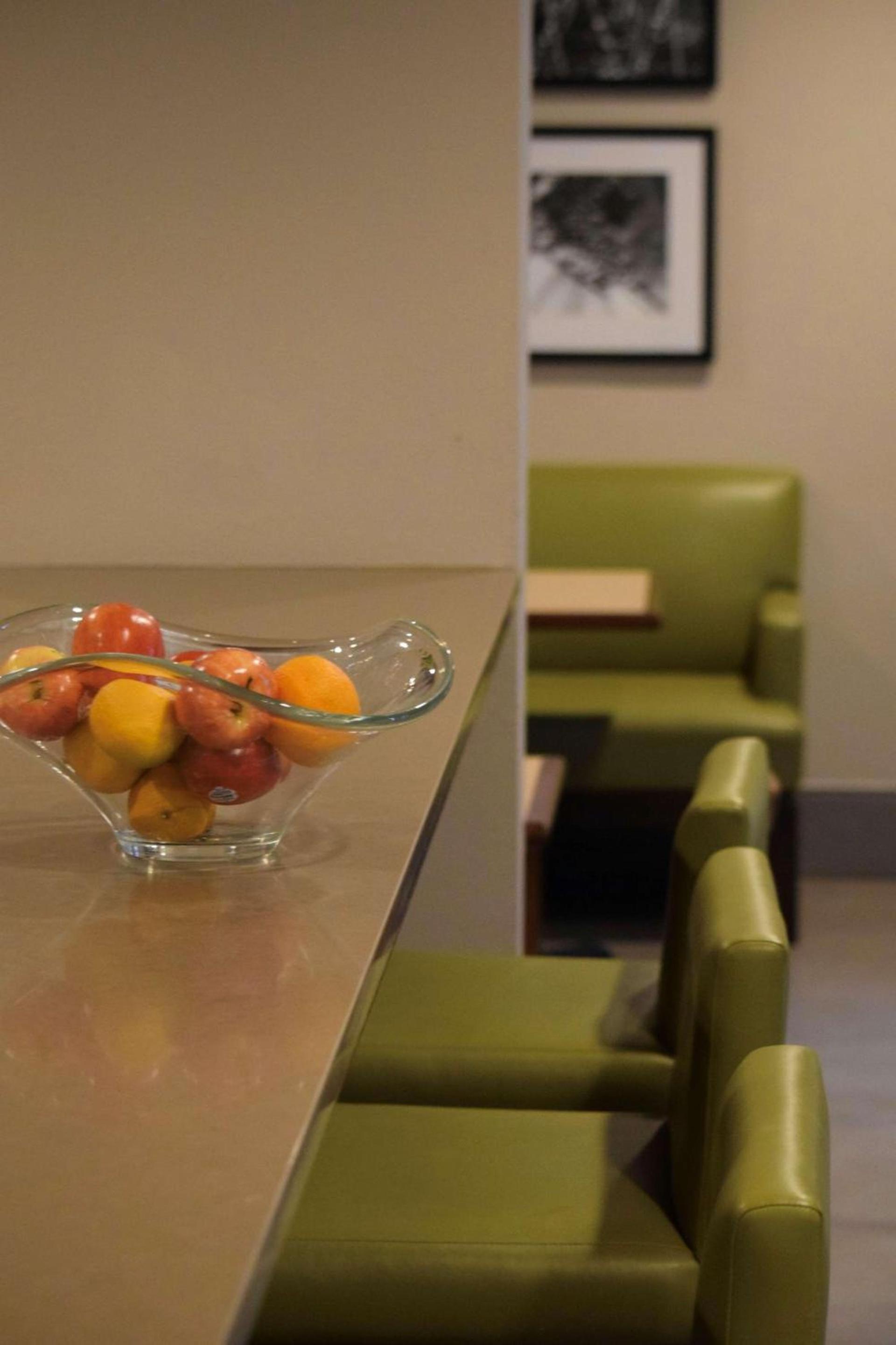 Country Inn & Suites by Radisson, Lincoln North Hotel and Conference Center, NE photo 21