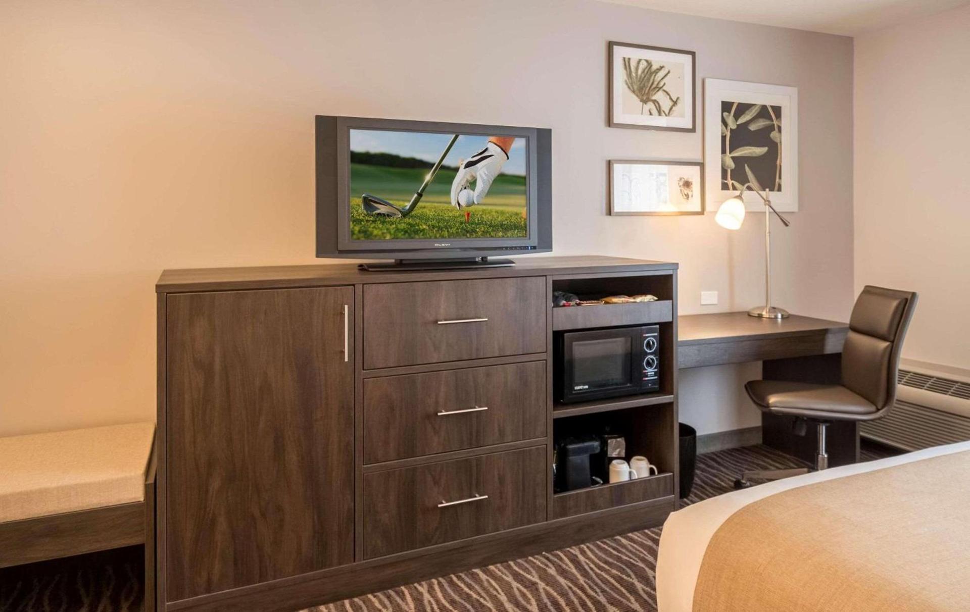 Country Inn & Suites by Radisson, Rochester-Pittsford-Brighton, NY photo 46