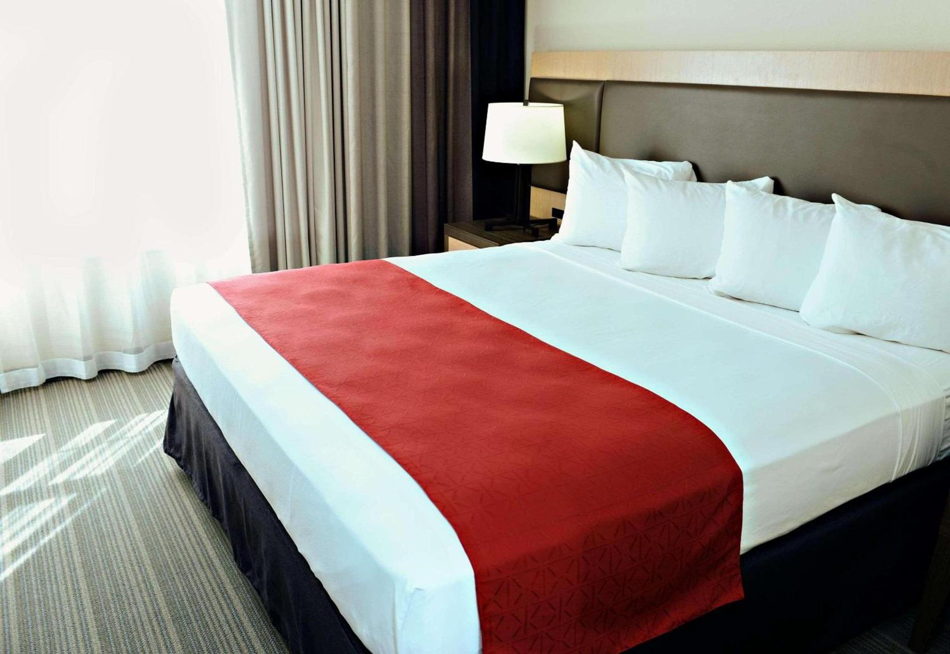 Country Inn & Suites by Radisson, Beavercreek-Dayton photo 7