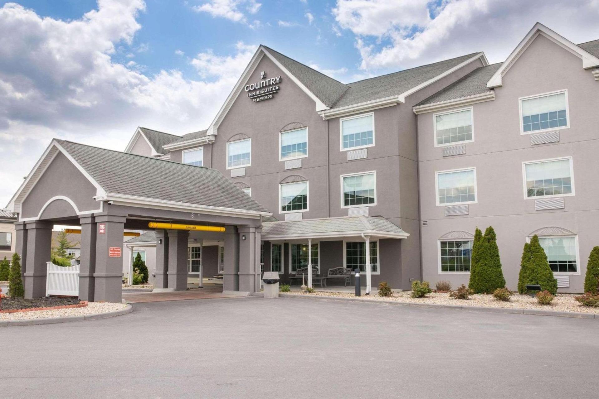 Country Inn & Suites by Radisson, Columbus West, OH photo 1