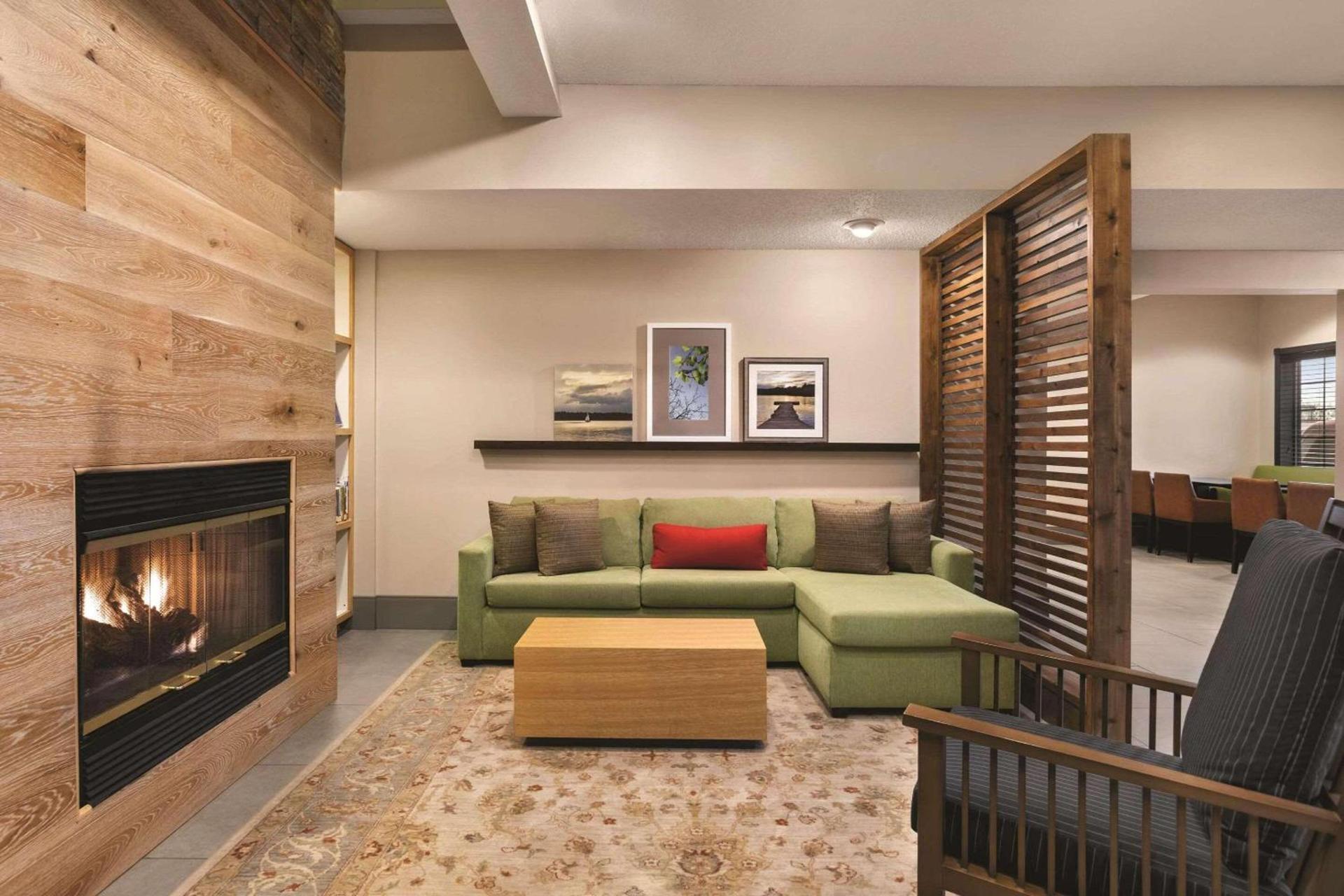 Country Inn & Suites by Radisson, Springfield, OH photo 4