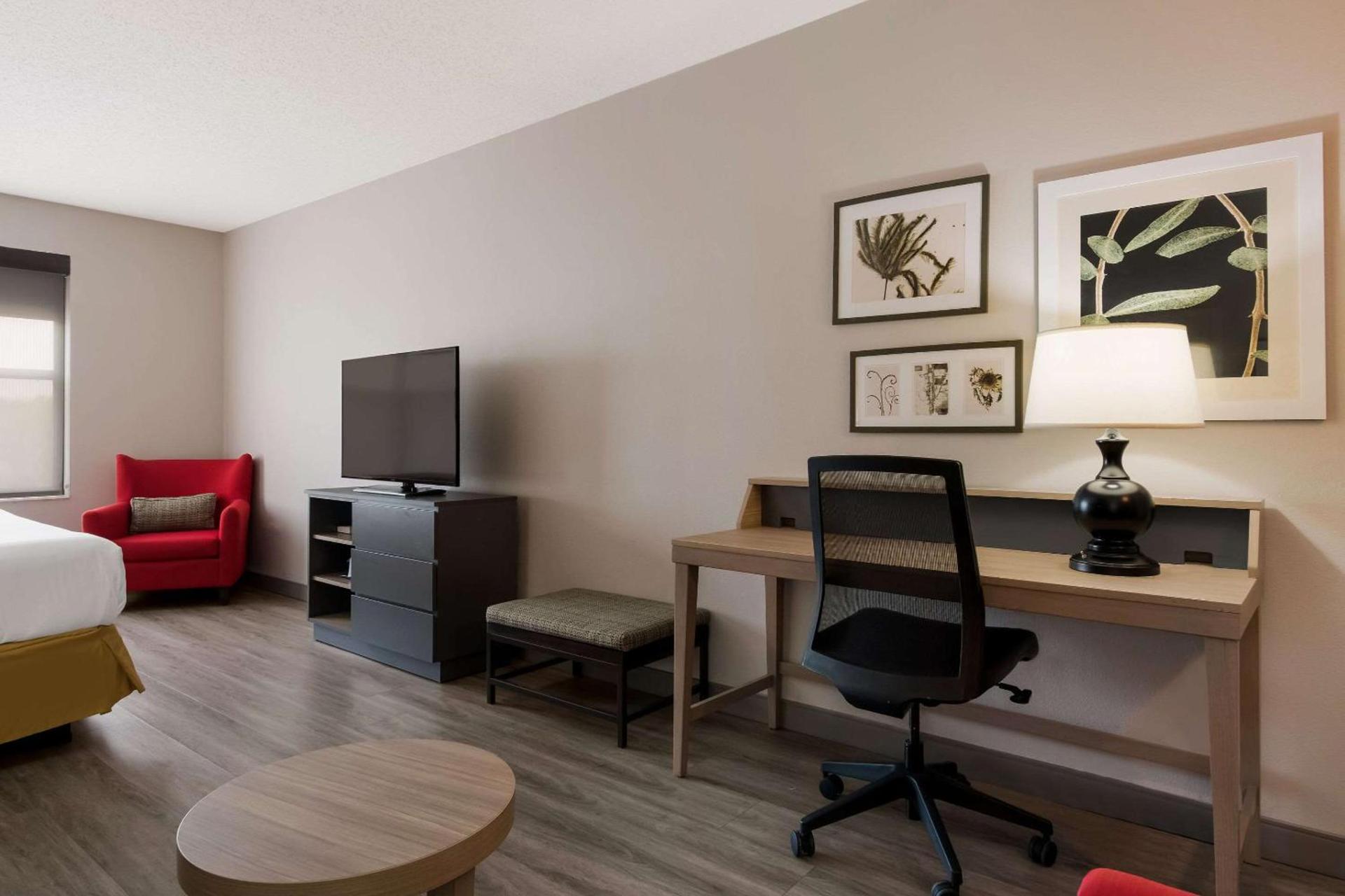 Country Inn & Suites by Radisson, Harrisburg Northeast - Hershey photo 27